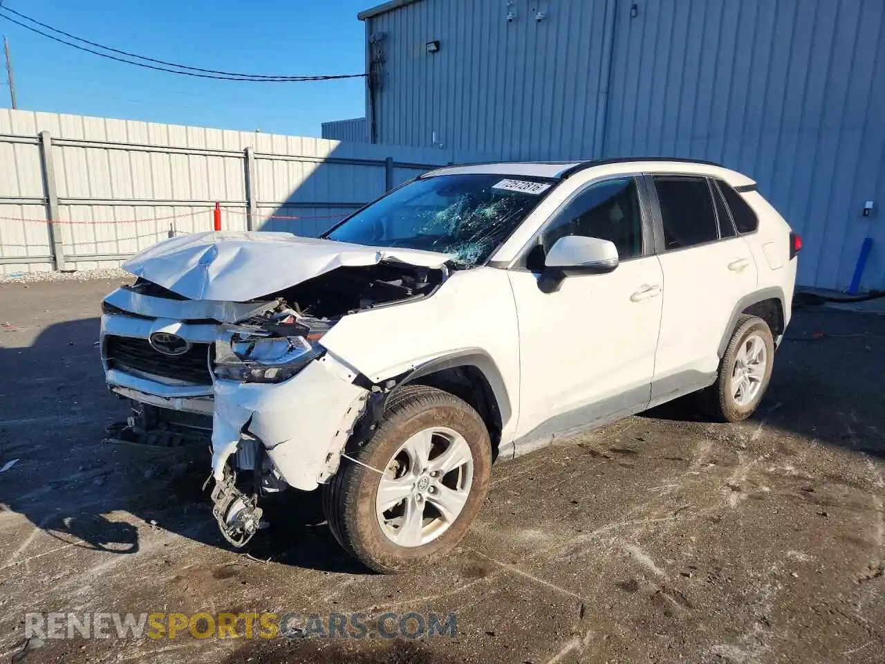 1 Фотография поврежденного автомобиля 2T3W1RFV6MW160979 TOYOTA RAV4 2021