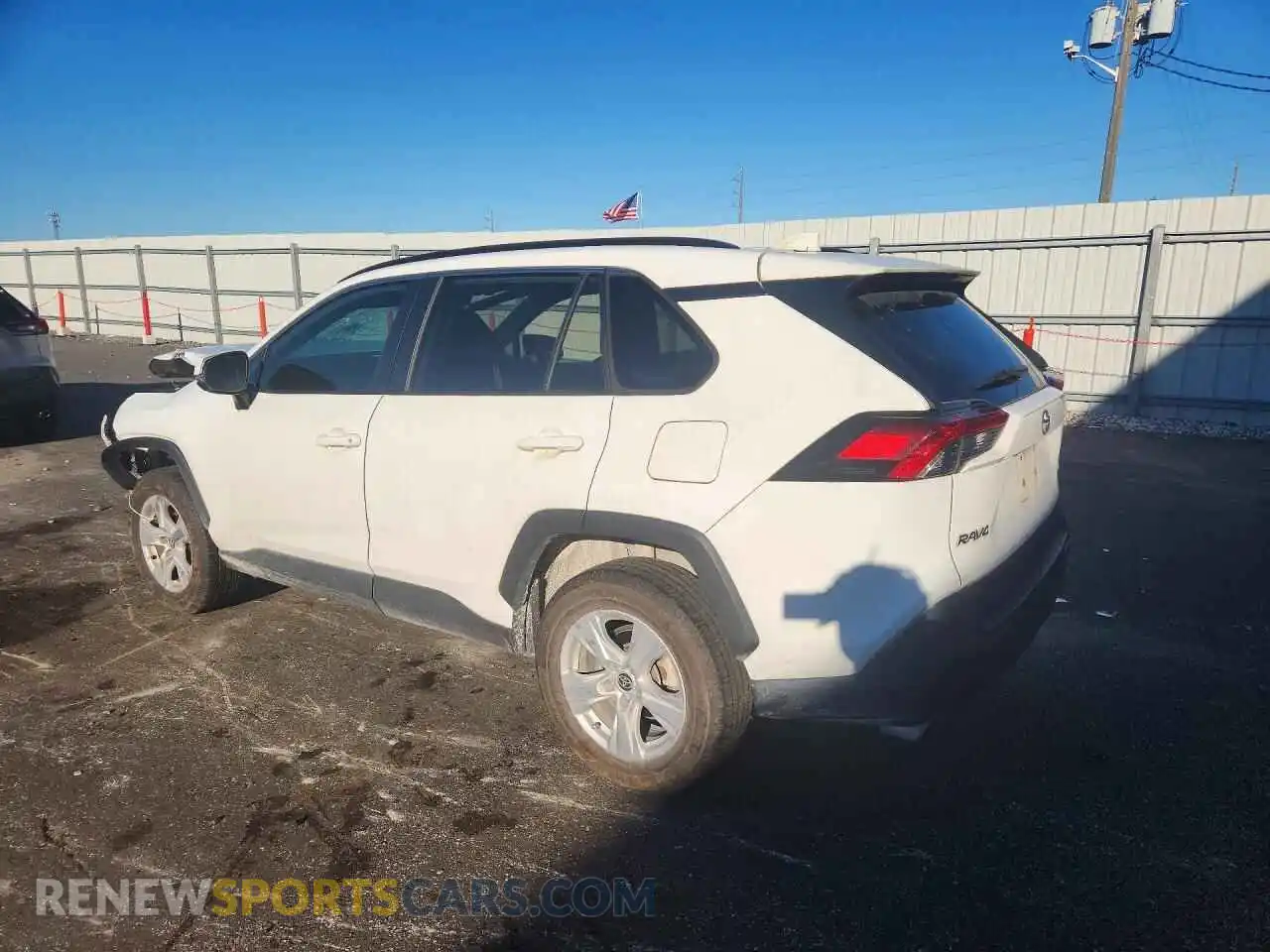 2 Фотография поврежденного автомобиля 2T3W1RFV6MW160979 TOYOTA RAV4 2021