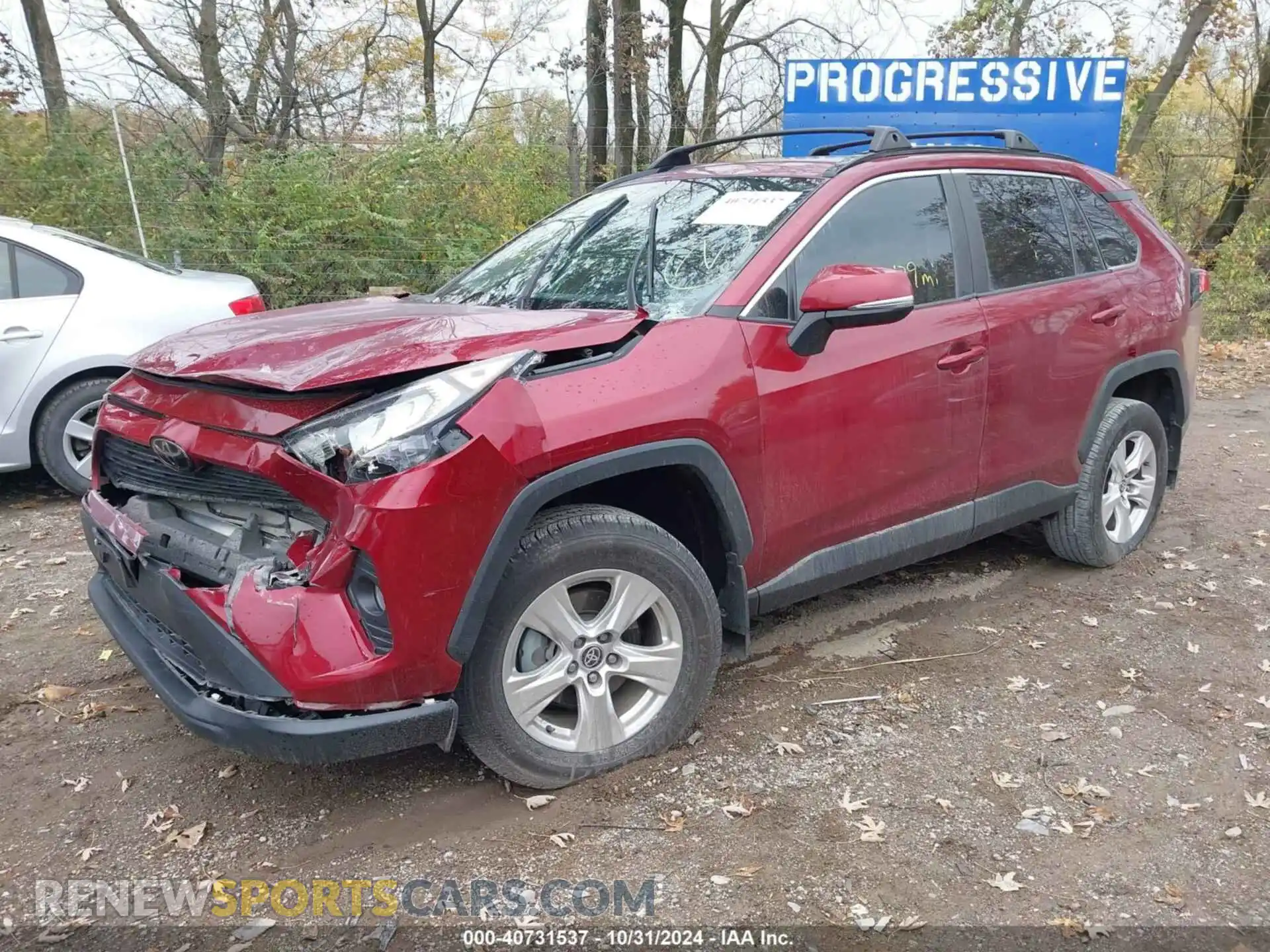 2 Photograph of a damaged car 2T3W1RFV6MW164353 TOYOTA RAV4 2021