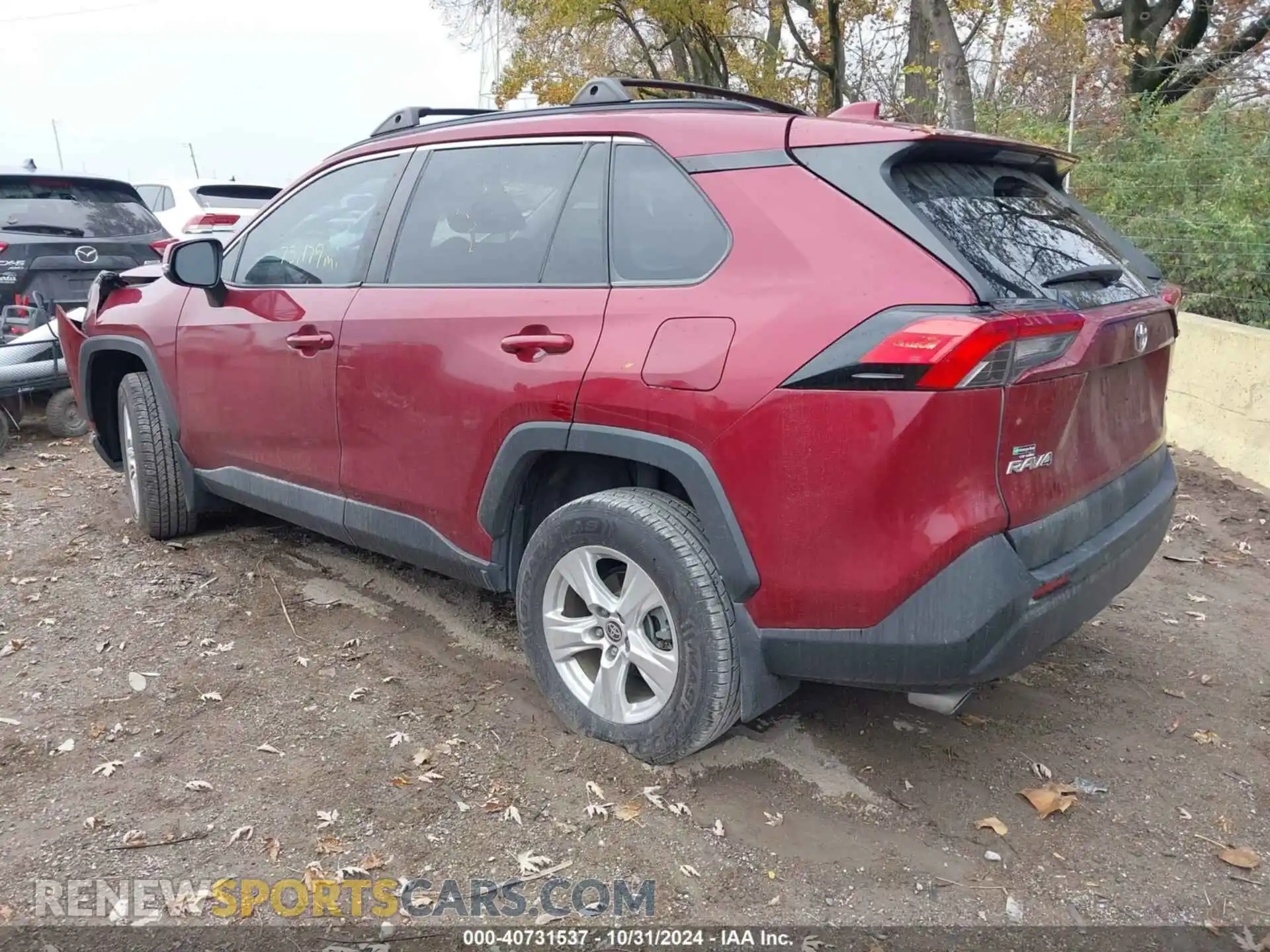 3 Photograph of a damaged car 2T3W1RFV6MW164353 TOYOTA RAV4 2021