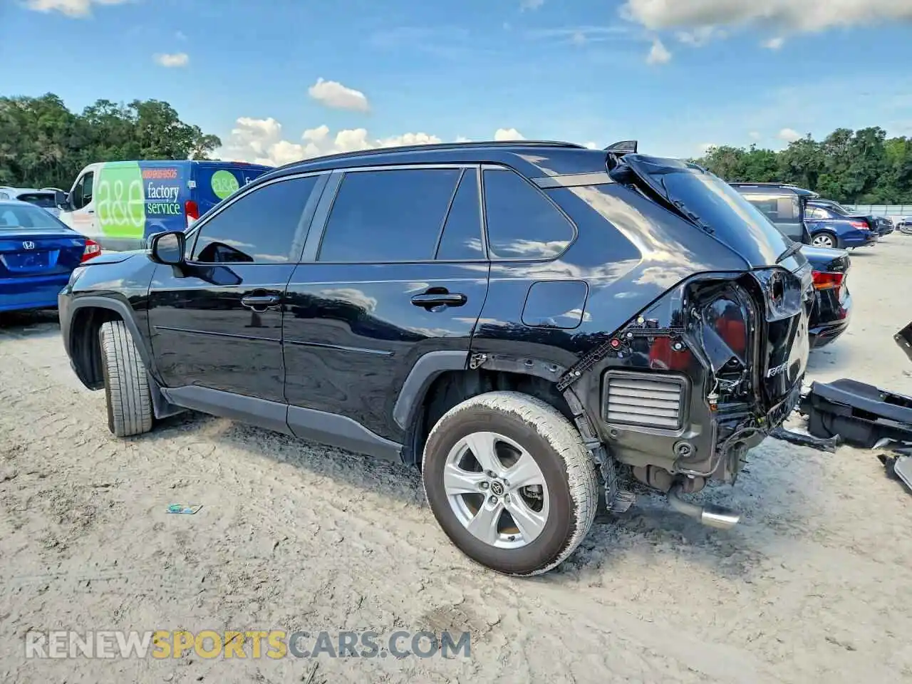 2 fotografías del automóvil dañado 2T3W1RFV6MW174221 TOYOTA RAV4 2021