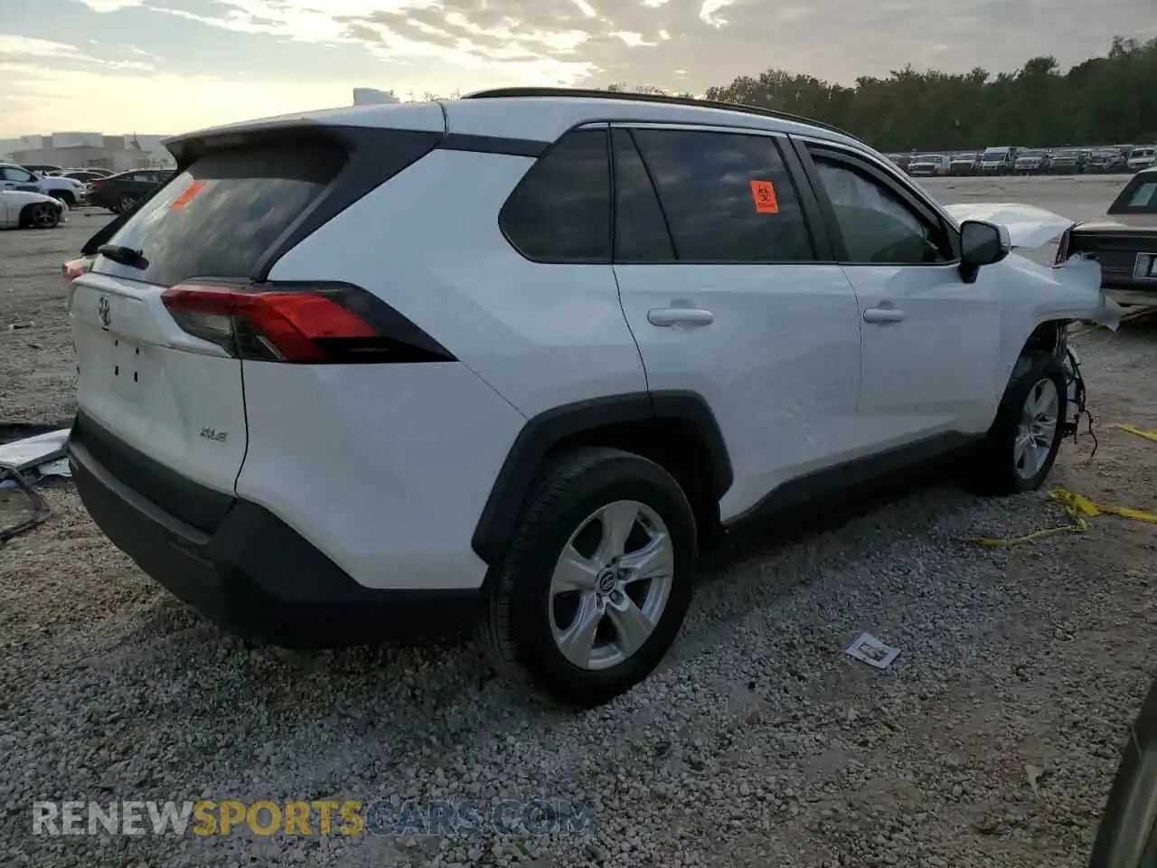 3 Photograph of a damaged car 2T3W1RFV7MC086649 TOYOTA RAV4 2021