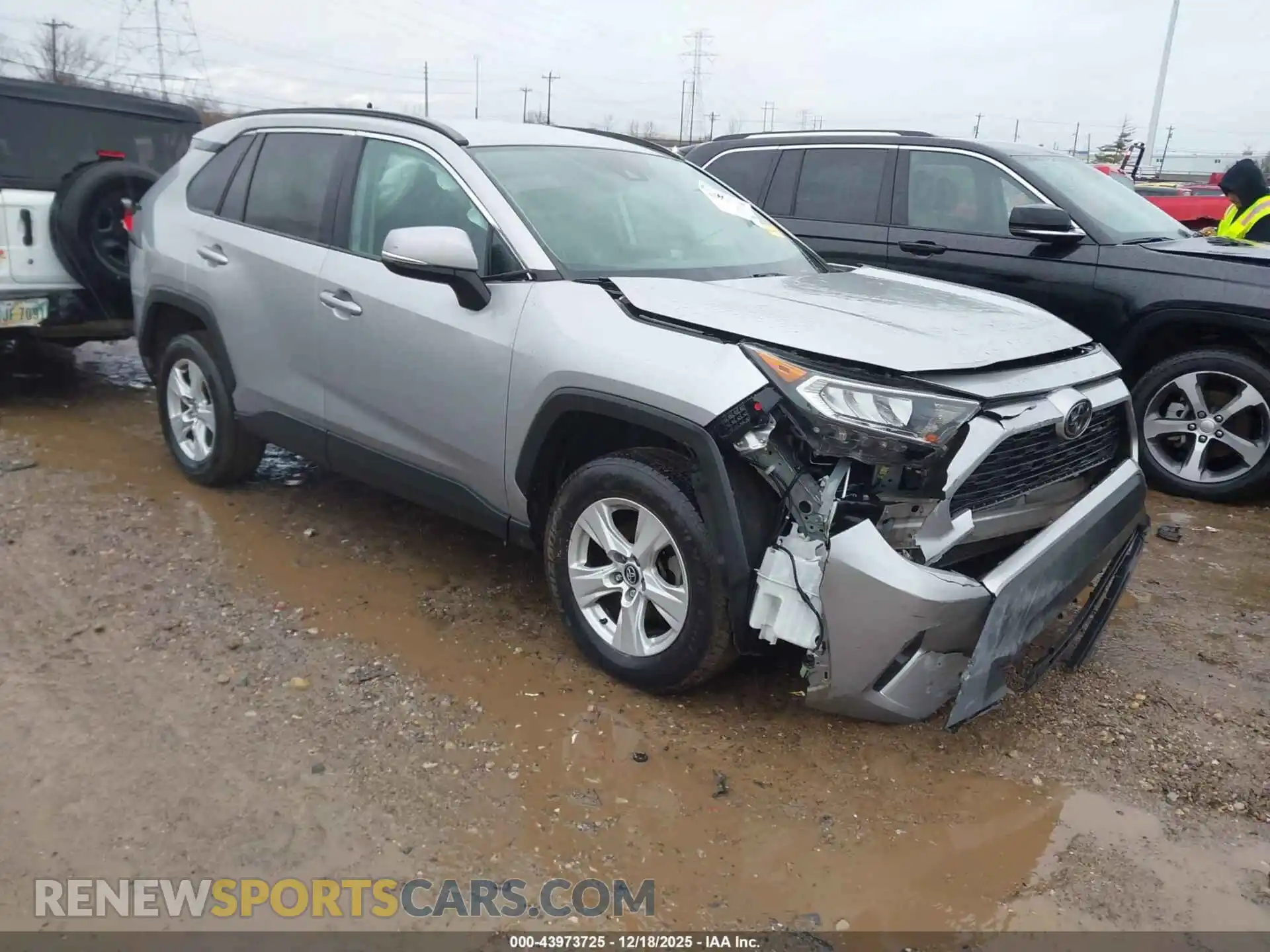 1 Photograph of a damaged car 2T3W1RFV7MC087137 TOYOTA RAV4 2021