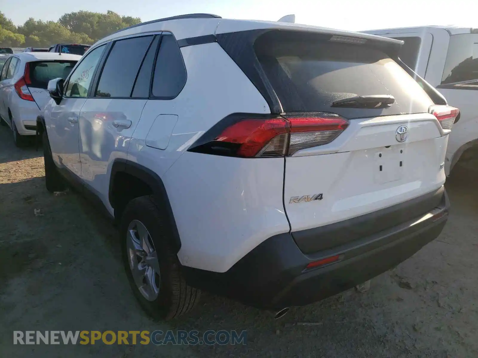 3 fotografías del automóvil dañado 2T3W1RFV7MC092080 TOYOTA RAV4 2021