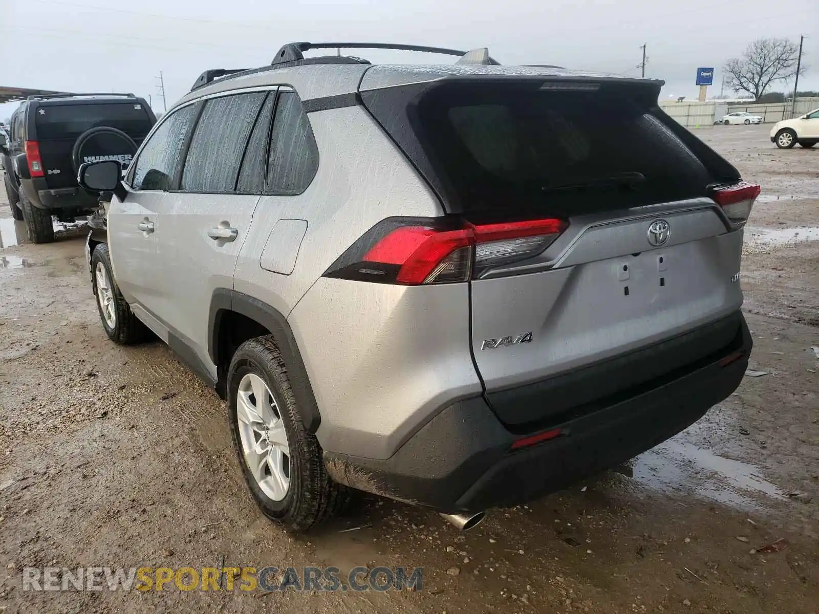 3 Photograph of a damaged car 2T3W1RFV7MC097280 TOYOTA RAV4 2021