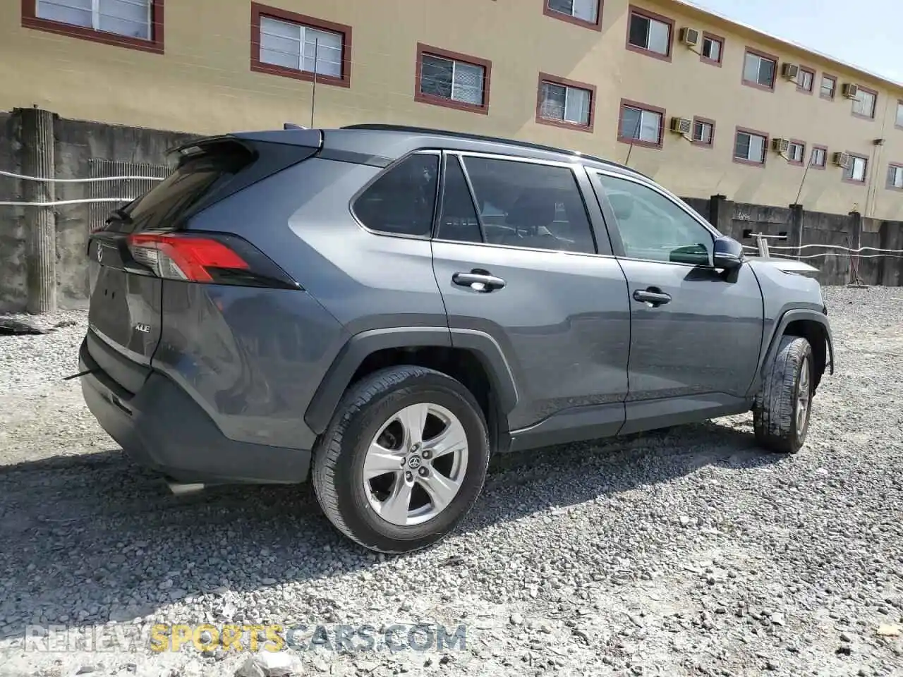 3 Photograph of a damaged car 2T3W1RFV7MC114479 TOYOTA RAV4 2021