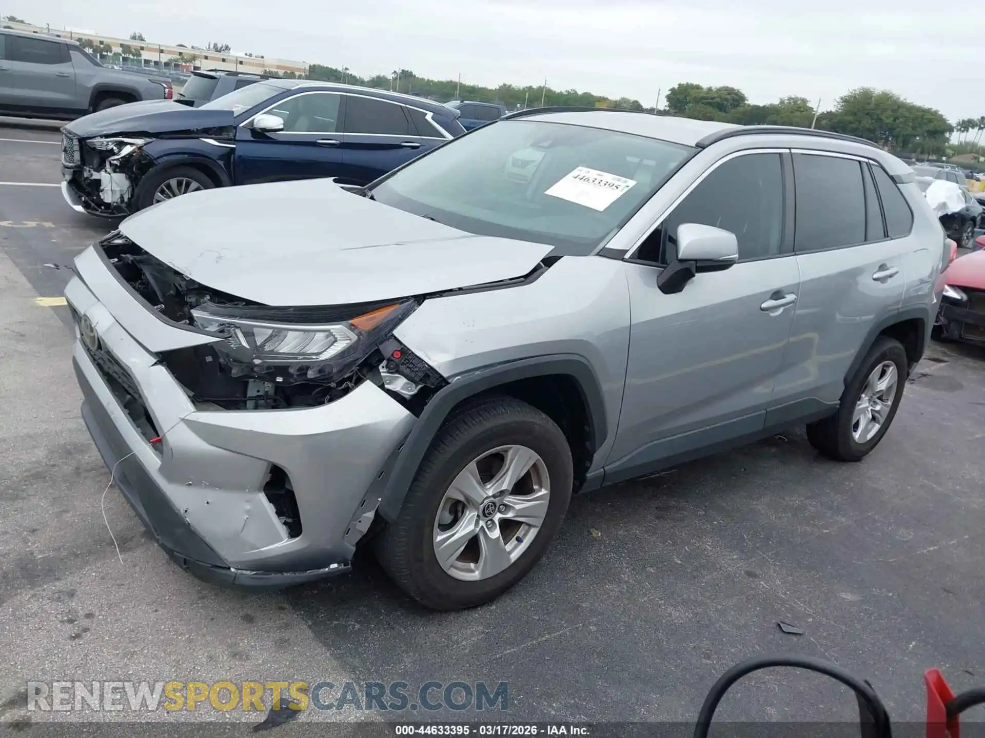 2 Photograph of a damaged car 2T3W1RFV7MC116295 TOYOTA RAV4 2021