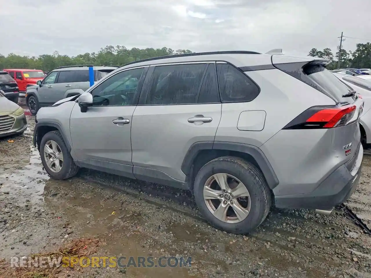 2 Photograph of a damaged car 2T3W1RFV7MC128222 TOYOTA RAV4 2021