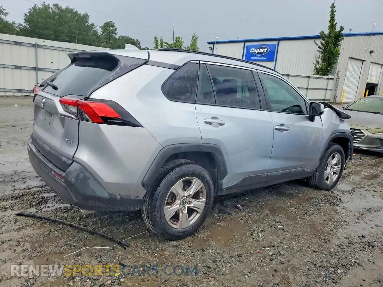3 Photograph of a damaged car 2T3W1RFV7MC128222 TOYOTA RAV4 2021