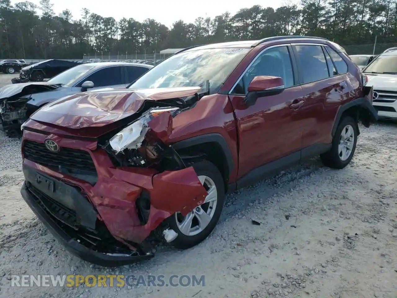 1 Photograph of a damaged car 2T3W1RFV7MW120054 TOYOTA RAV4 2021