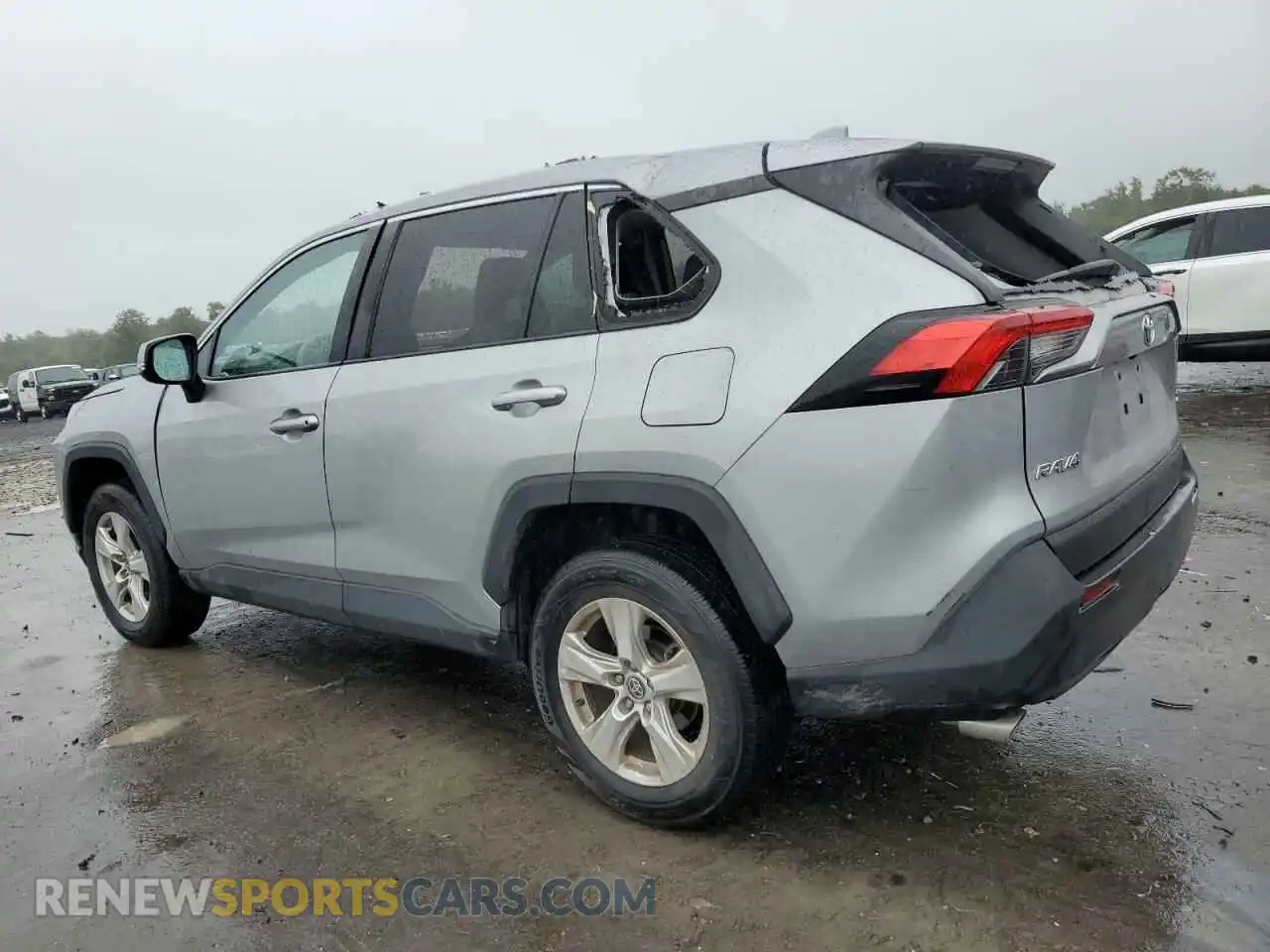 2 Photograph of a damaged car 2T3W1RFV7MW135248 TOYOTA RAV4 2021