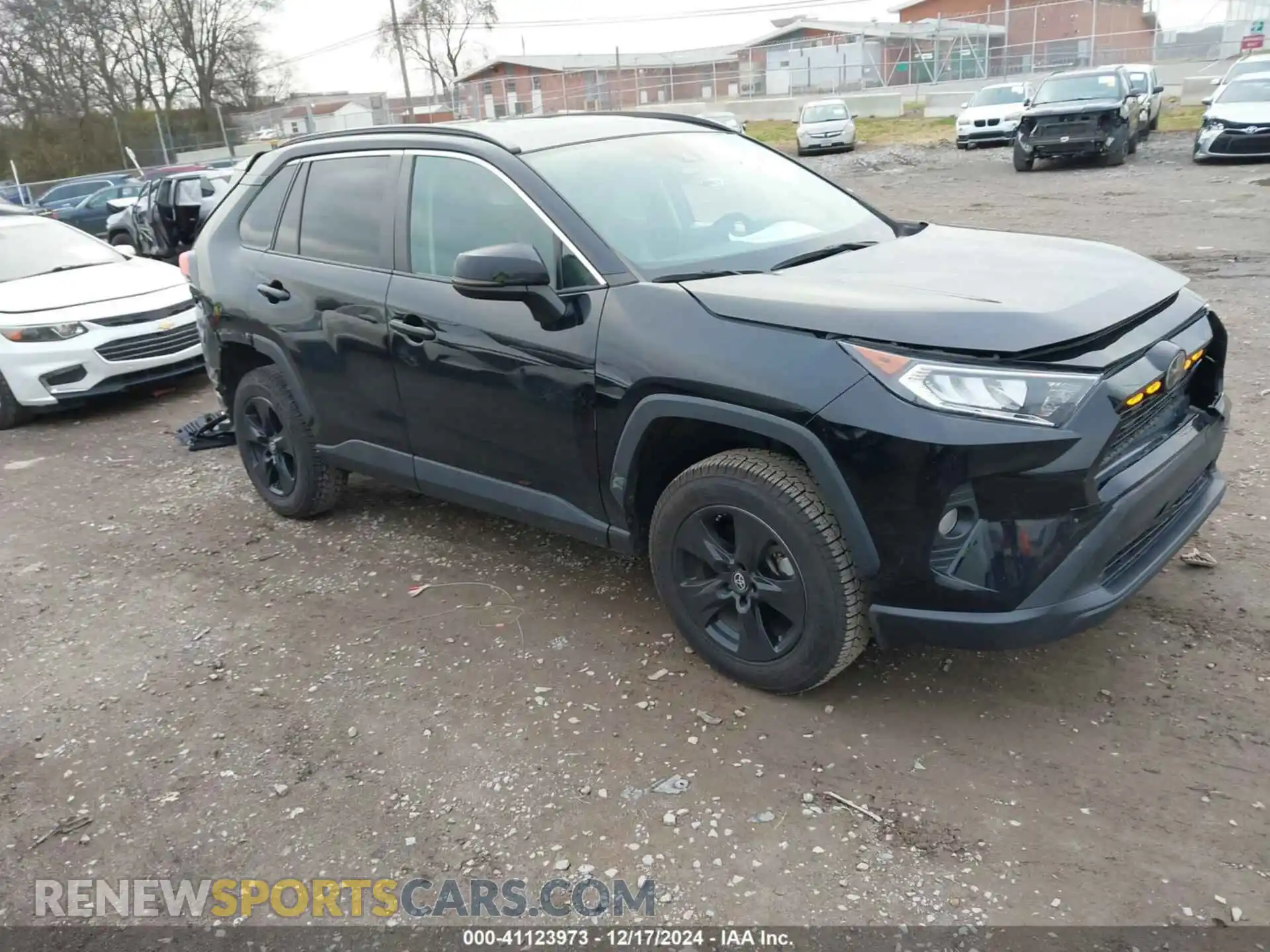 1 Photograph of a damaged car 2T3W1RFV7MW135976 TOYOTA RAV4 2021