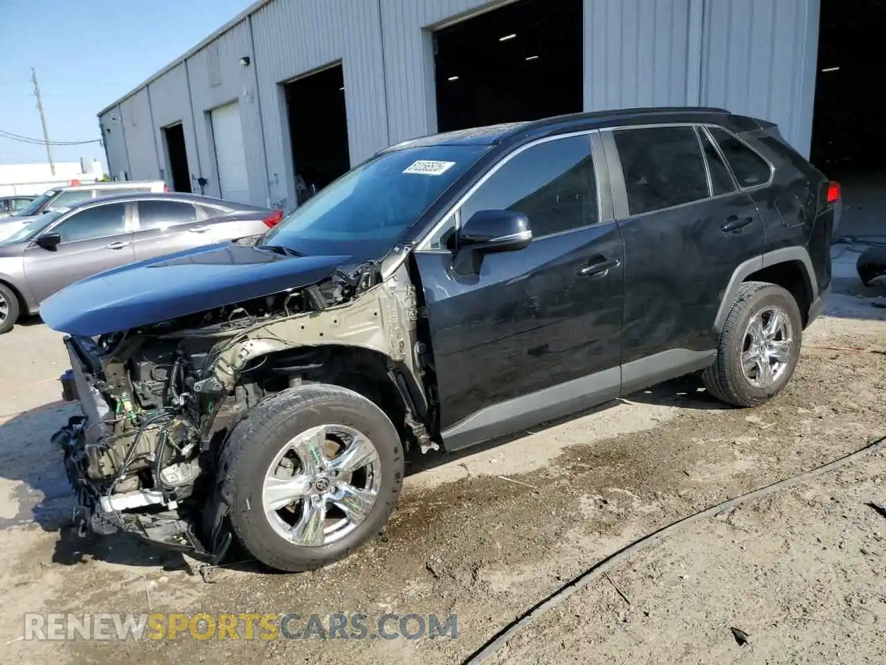 1 Photograph of a damaged car 2T3W1RFV7MW137677 TOYOTA RAV4 2021