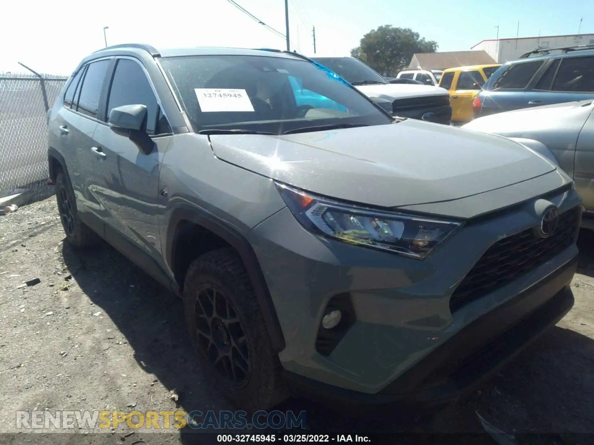 1 Photograph of a damaged car 2T3W1RFV7MW158013 TOYOTA RAV4 2021