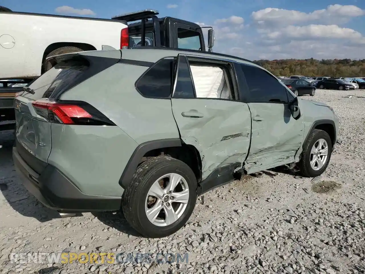3 Photograph of a damaged car 2T3W1RFV7MW160991 TOYOTA RAV4 2021