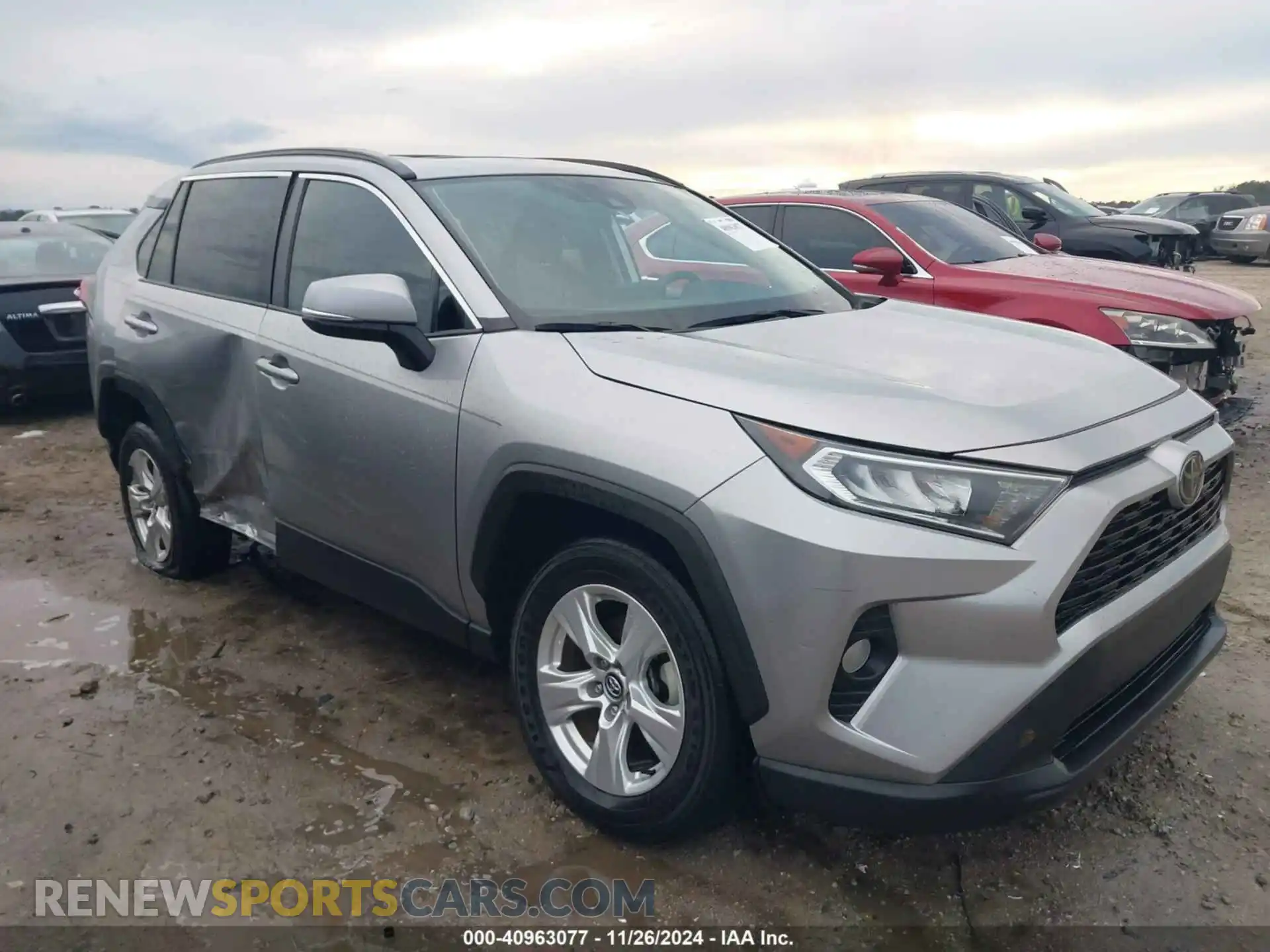 1 Photograph of a damaged car 2T3W1RFV8MC087485 TOYOTA RAV4 2021