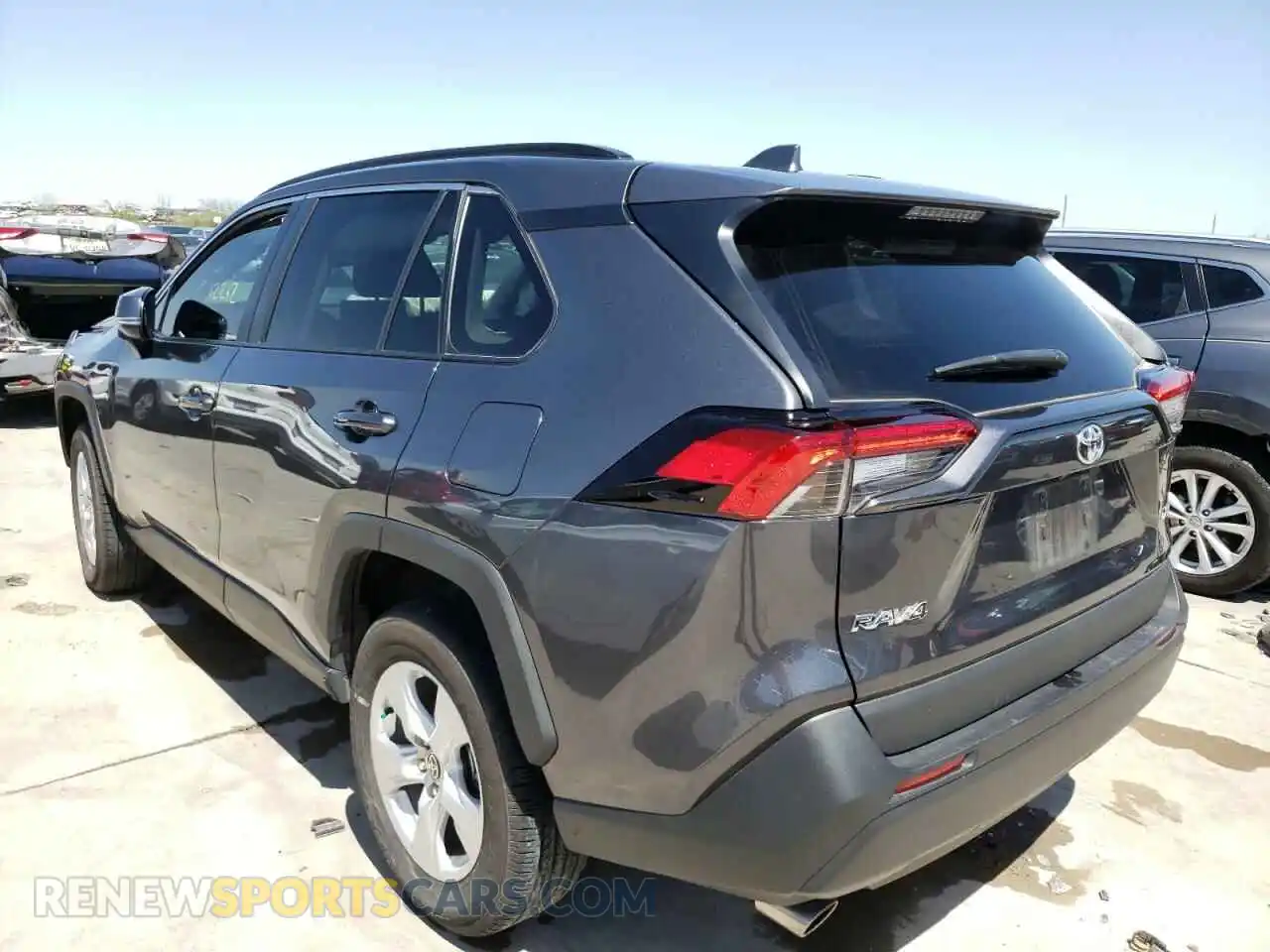 3 Photograph of a damaged car 2T3W1RFV8MC129623 TOYOTA RAV4 2021