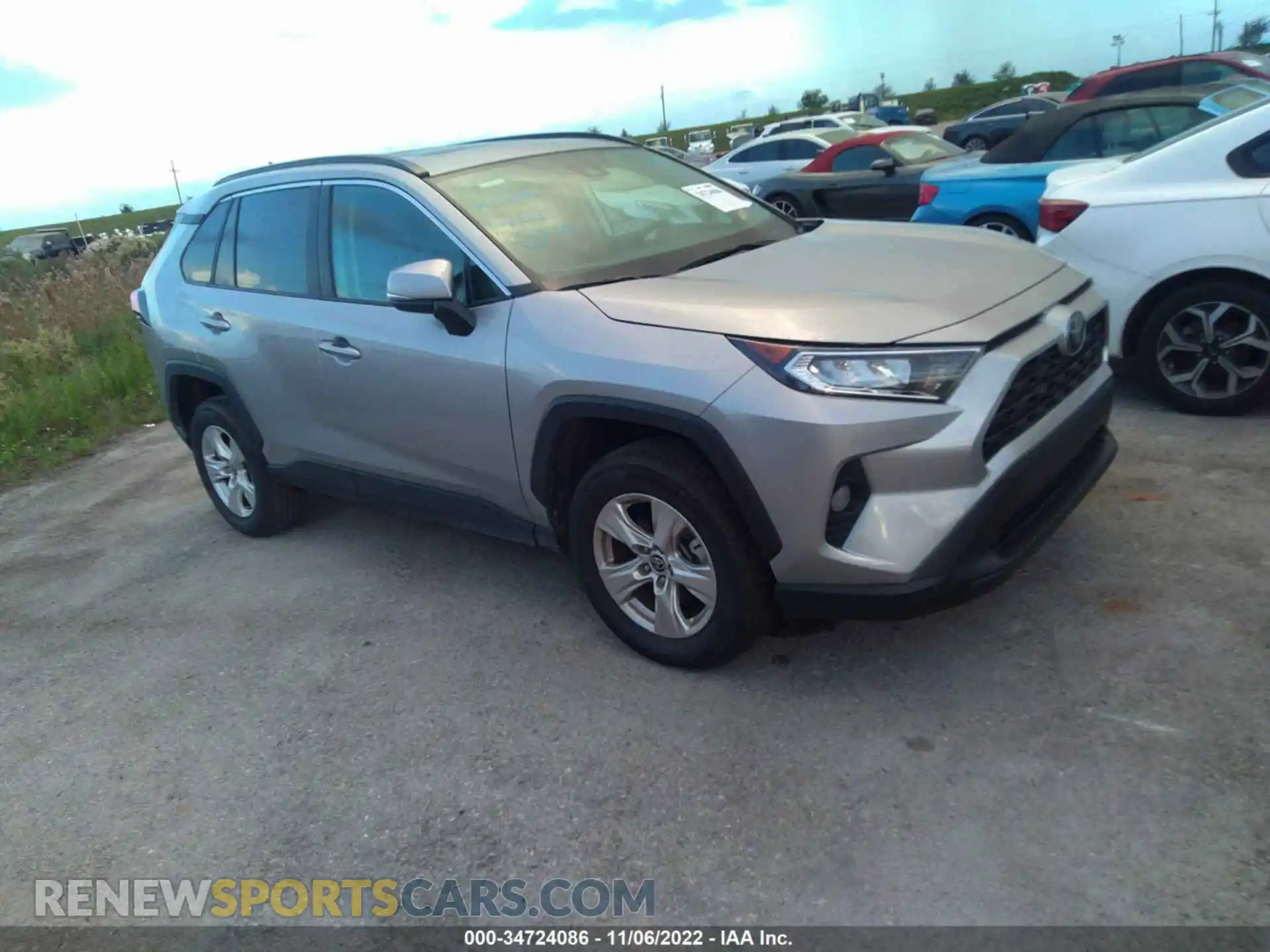 1 Photograph of a damaged car 2T3W1RFV8MC147636 TOYOTA RAV4 2021