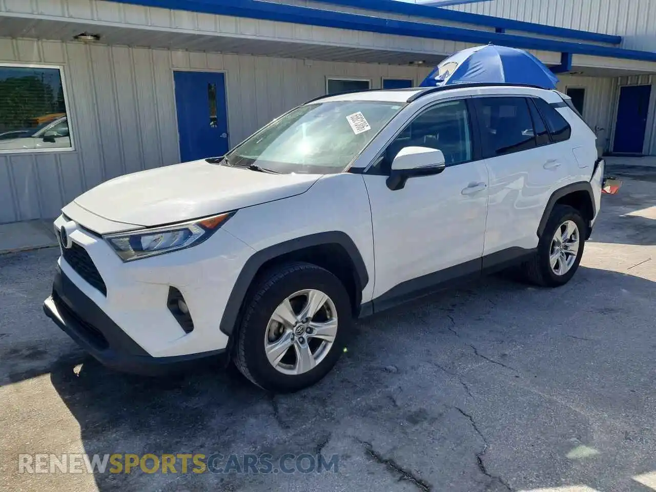1 Photograph of a damaged car 2T3W1RFV8MC155266 TOYOTA RAV4 2021