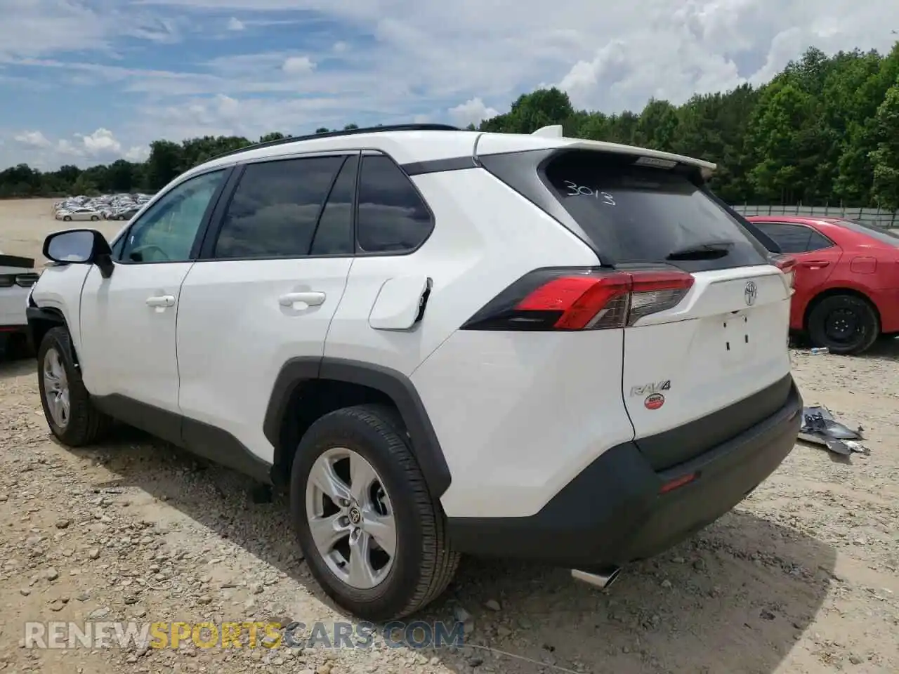 3 Photograph of a damaged car 2T3W1RFV8MC163013 TOYOTA RAV4 2021