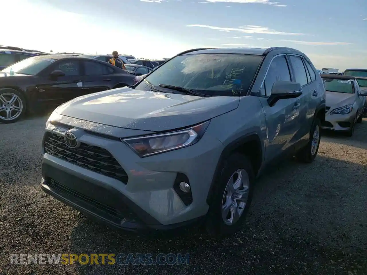 2 Photograph of a damaged car 2T3W1RFV8MW105143 TOYOTA RAV4 2021