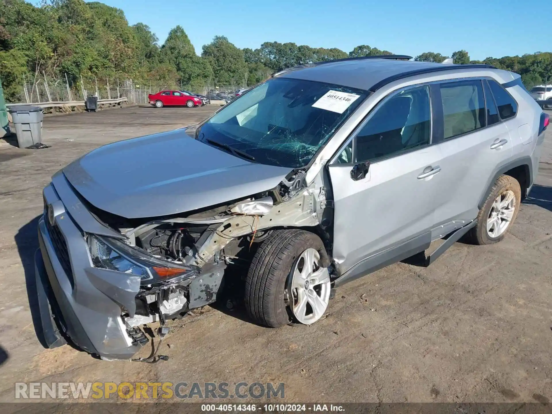 2 Photograph of a damaged car 2T3W1RFV8MW112626 TOYOTA RAV4 2021