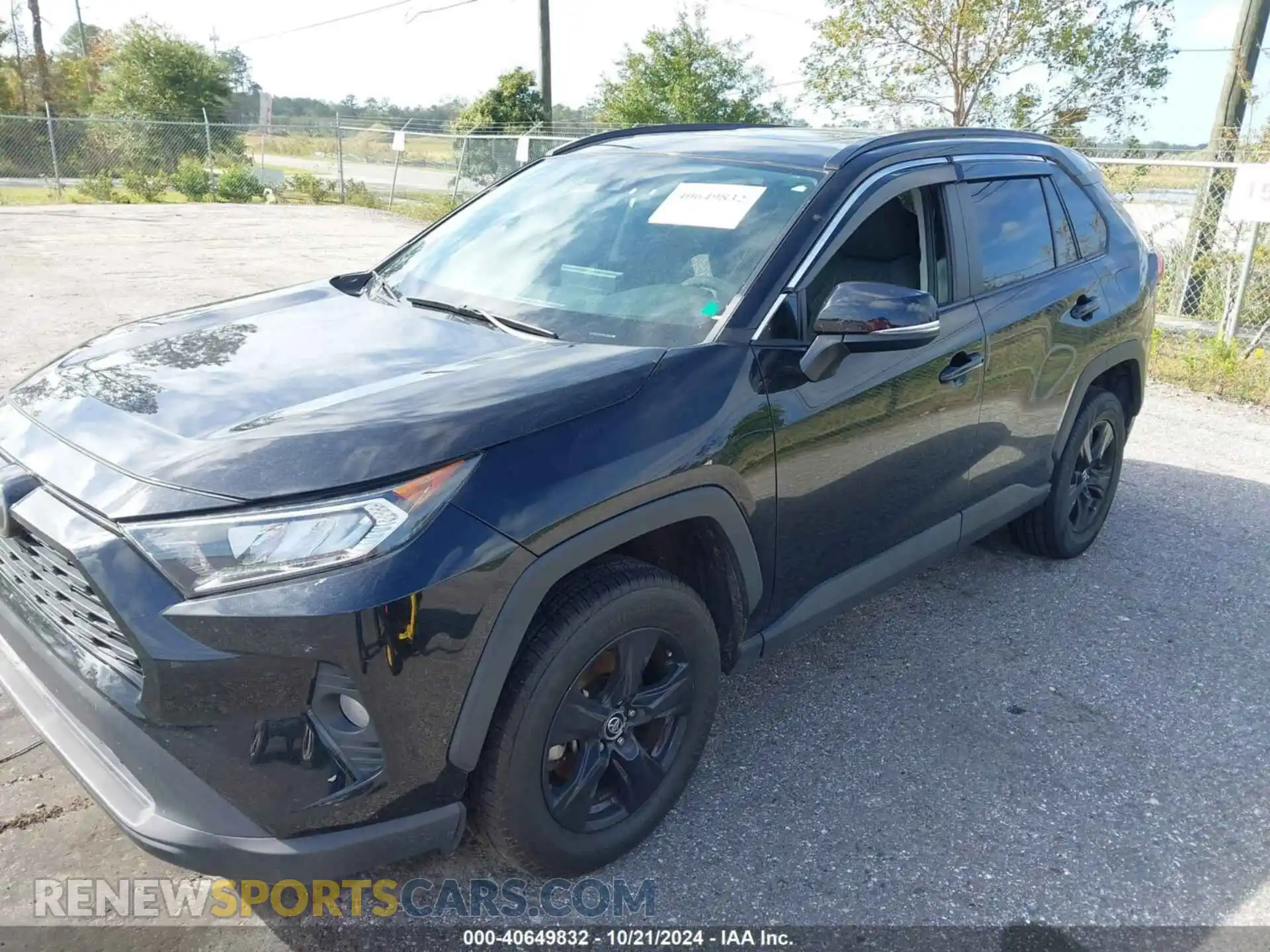2 Photograph of a damaged car 2T3W1RFV8MW116675 TOYOTA RAV4 2021
