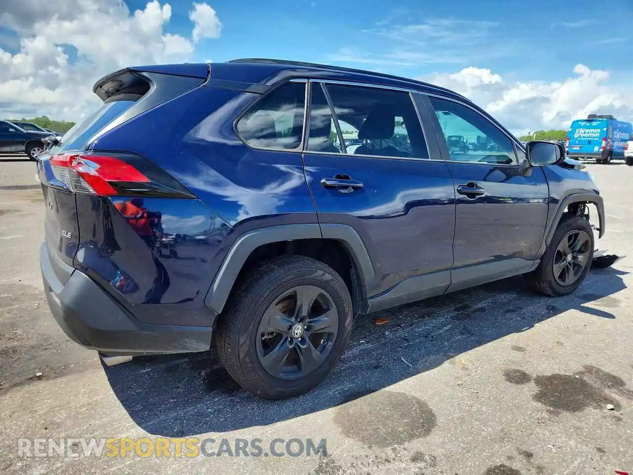 3 Photograph of a damaged car 2T3W1RFV8MW172809 TOYOTA RAV4 2021