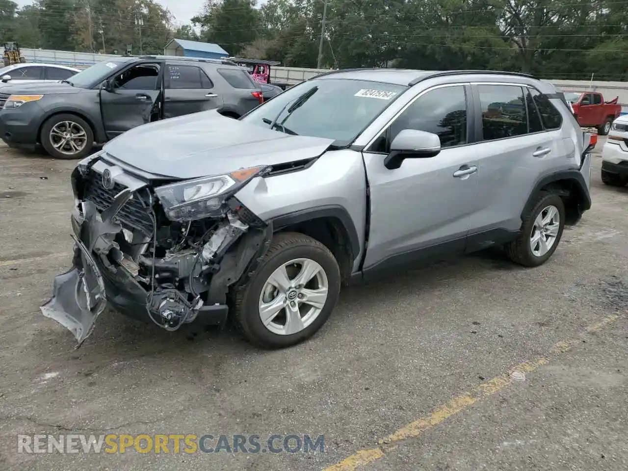 1 Photograph of a damaged car 2T3W1RFV9MC088063 TOYOTA RAV4 2021