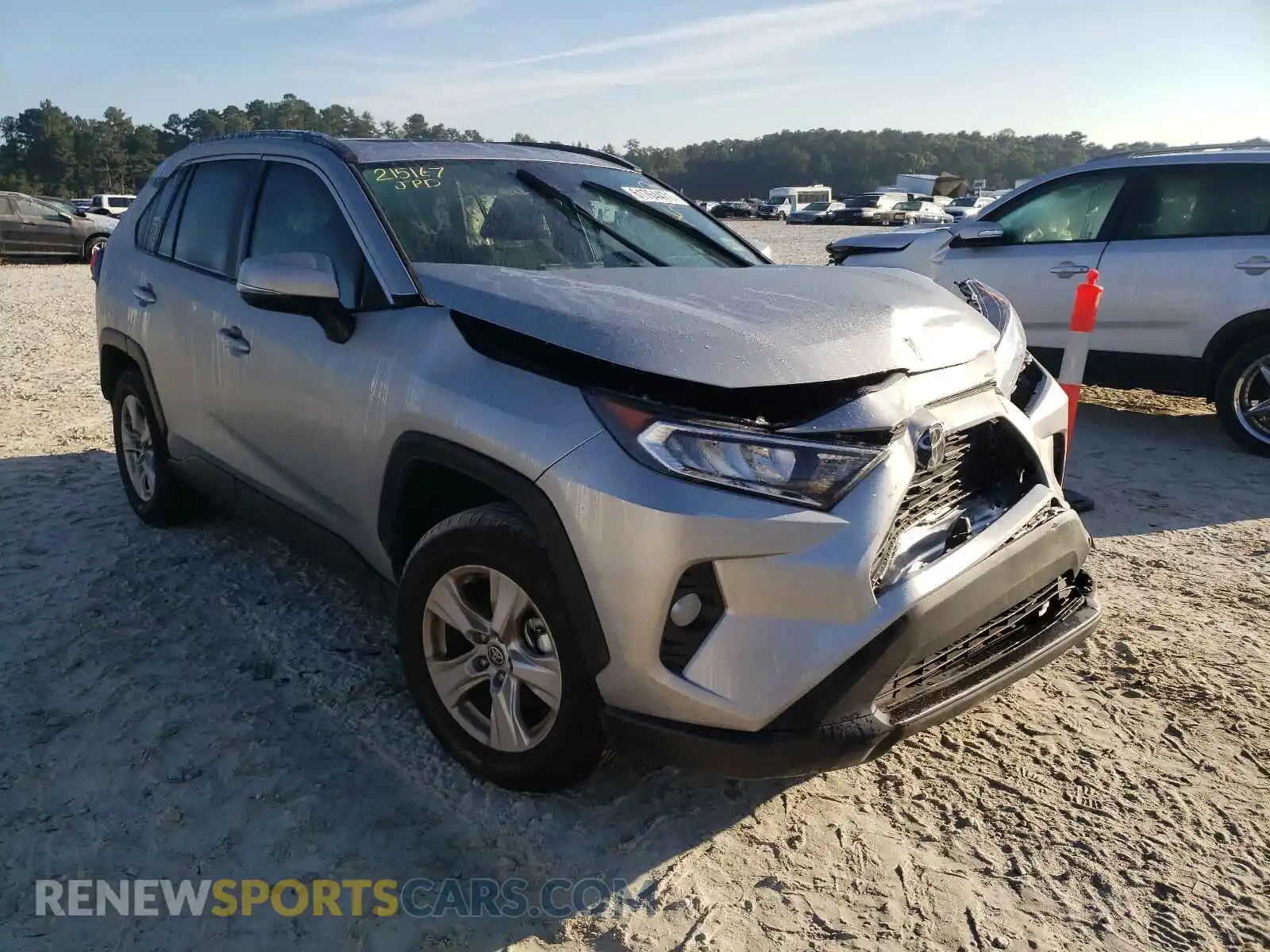 1 Photograph of a damaged car 2T3W1RFV9MC133275 TOYOTA RAV4 2021
