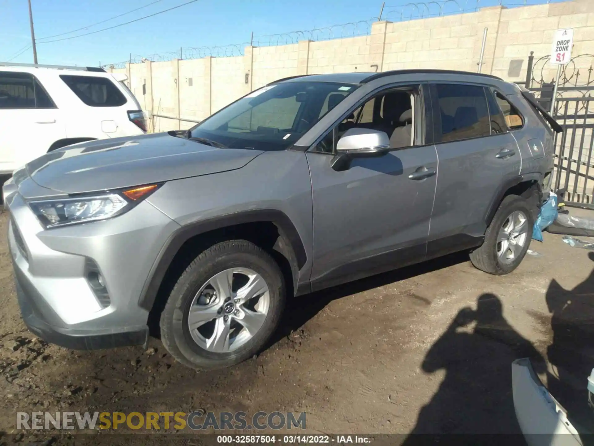 2 Photograph of a damaged car 2T3W1RFV9MW120668 TOYOTA RAV4 2021