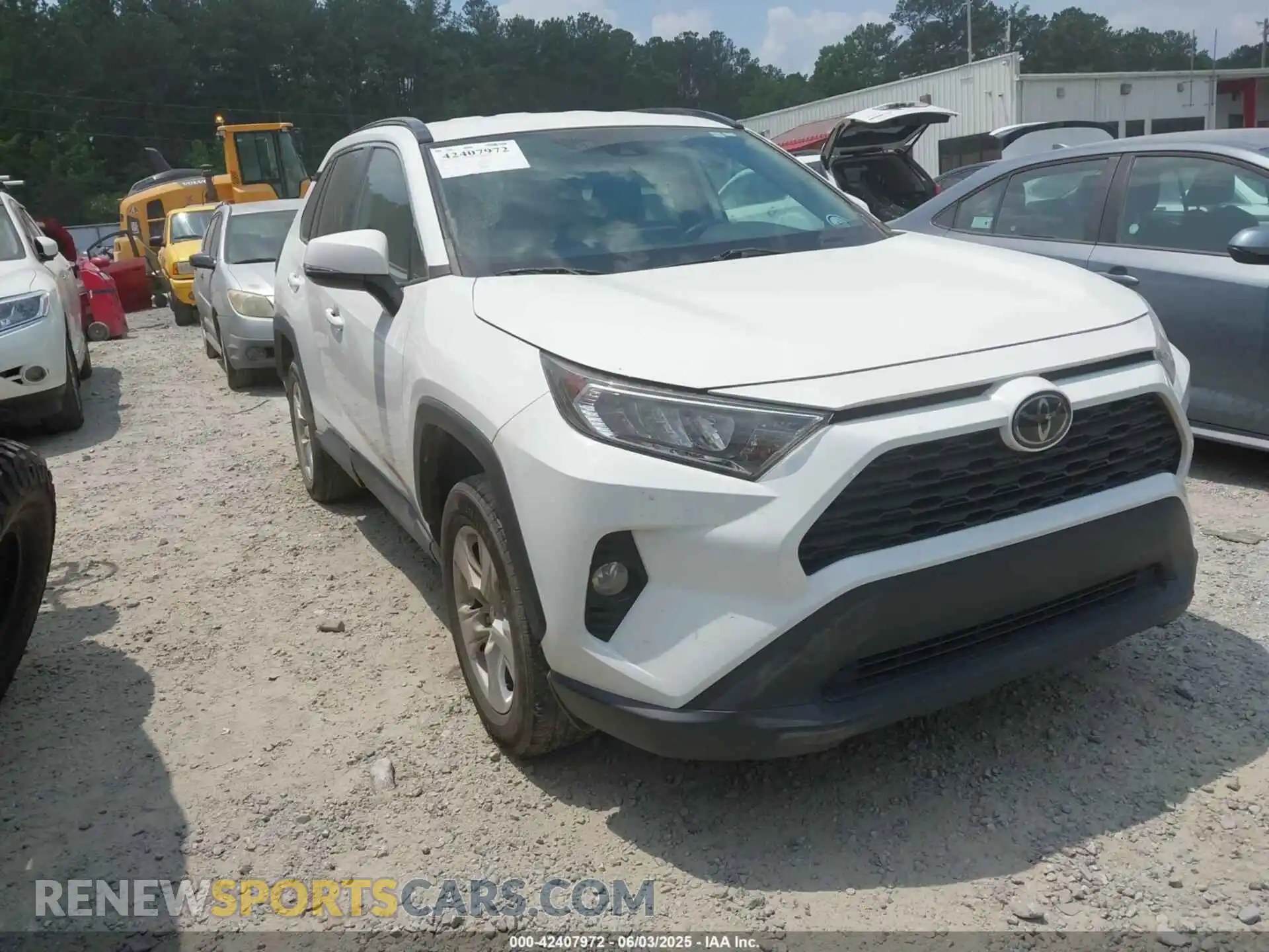 1 Photograph of a damaged car 2T3W1RFV9MW151029 TOYOTA RAV4 2021