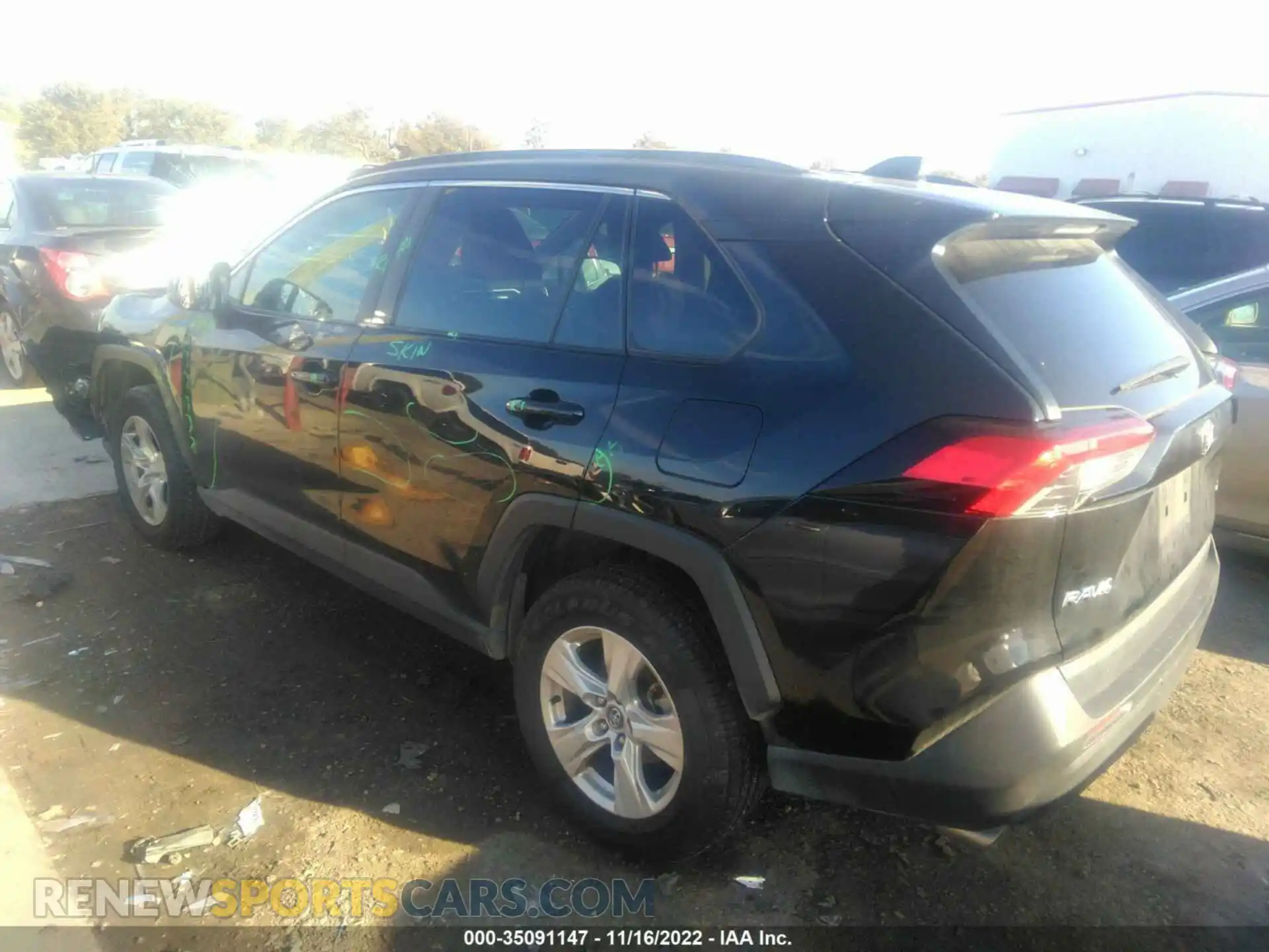 3 Photograph of a damaged car 2T3W1RFVXMC095605 TOYOTA RAV4 2021