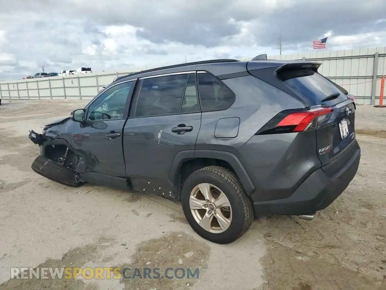 2 Photograph of a damaged car 2T3W1RFVXMC095782 TOYOTA RAV4 2021