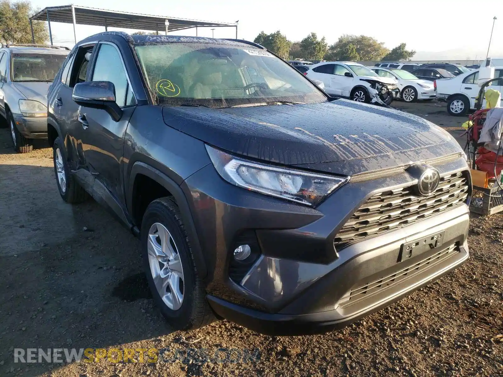 1 Photograph of a damaged car 2T3W1RFVXMC098553 TOYOTA RAV4 2021