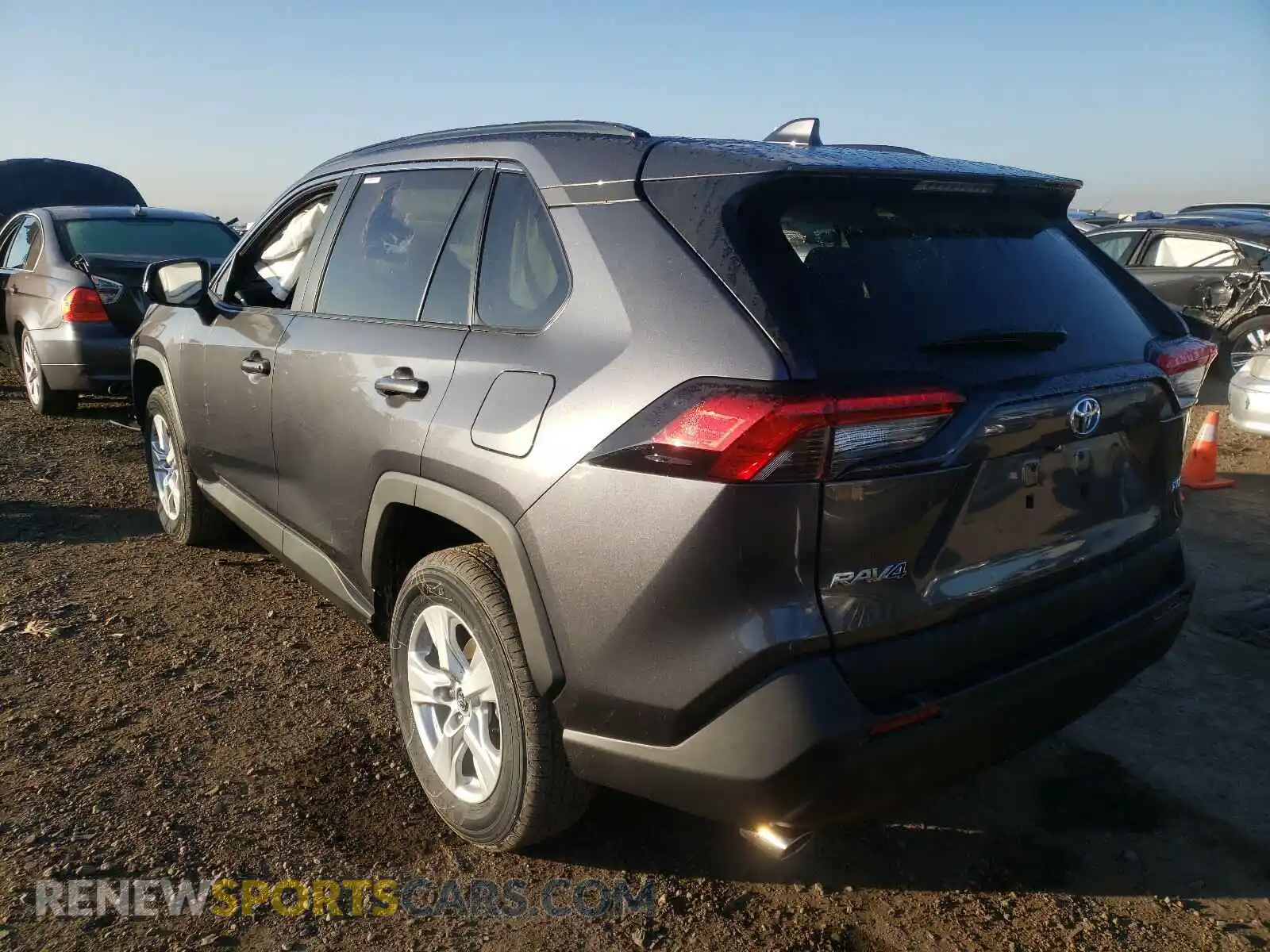 3 Photograph of a damaged car 2T3W1RFVXMC098553 TOYOTA RAV4 2021