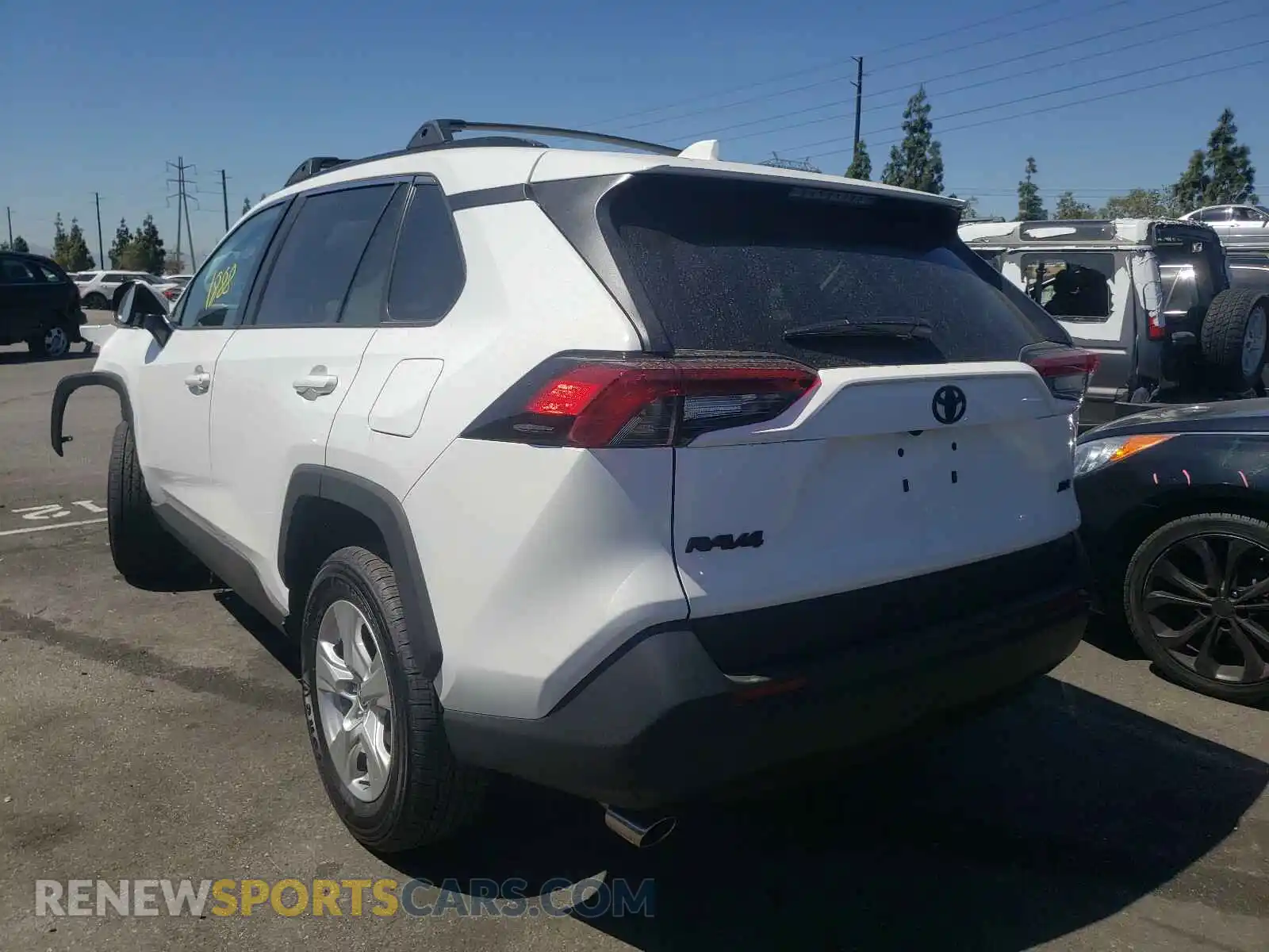 3 Photograph of a damaged car 2T3W1RFVXMC117537 TOYOTA RAV4 2021