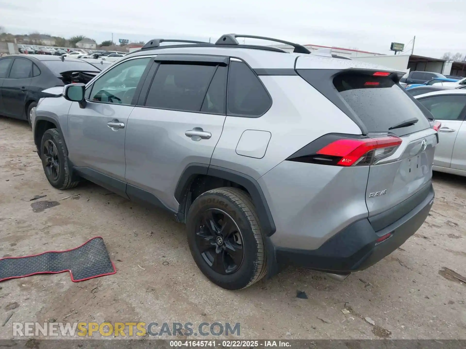 3 Photograph of a damaged car 2T3W1RFVXMC148125 TOYOTA RAV4 2021