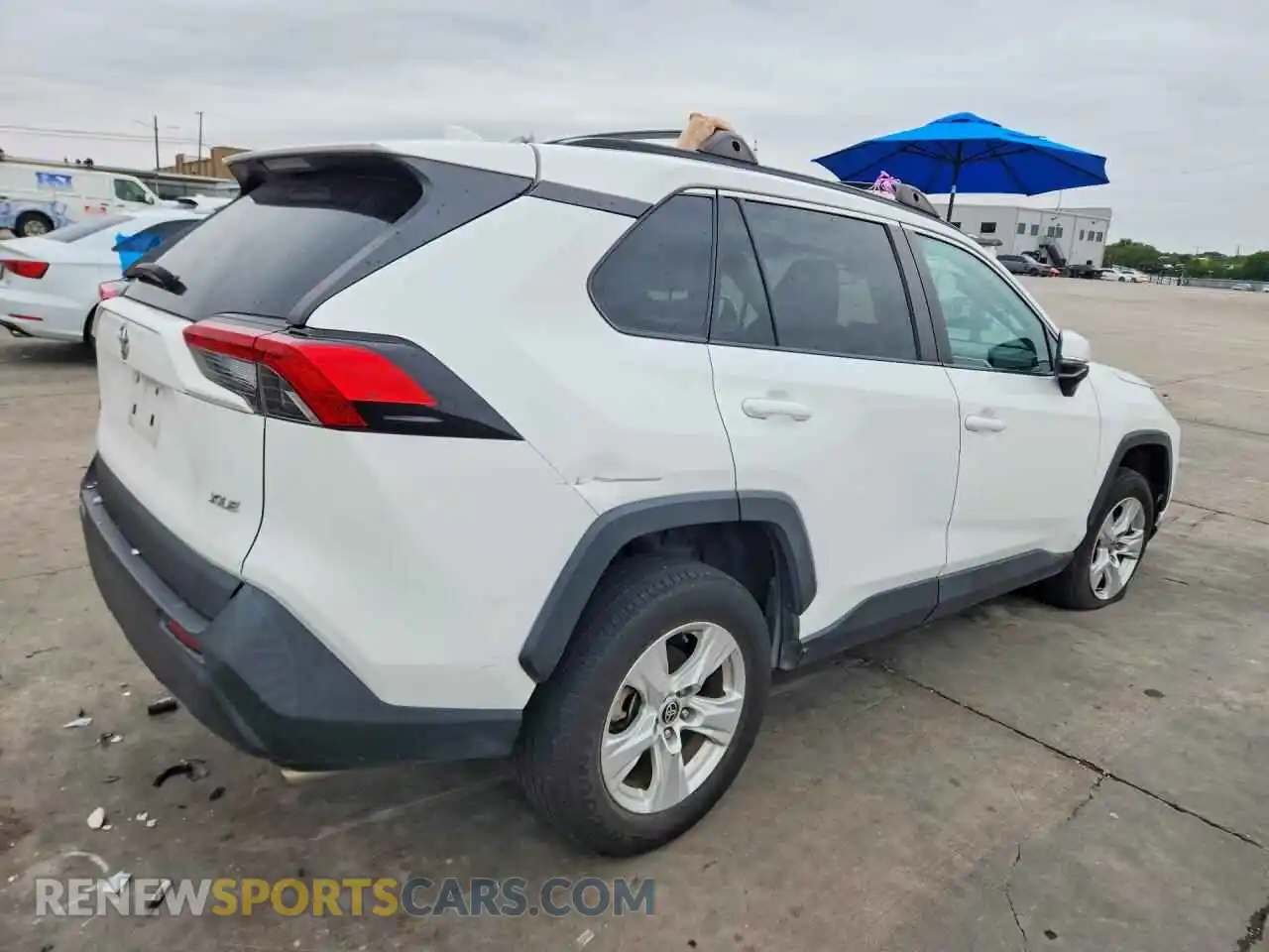 3 Photograph of a damaged car 2T3W1RFVXMC149422 TOYOTA RAV4 2021