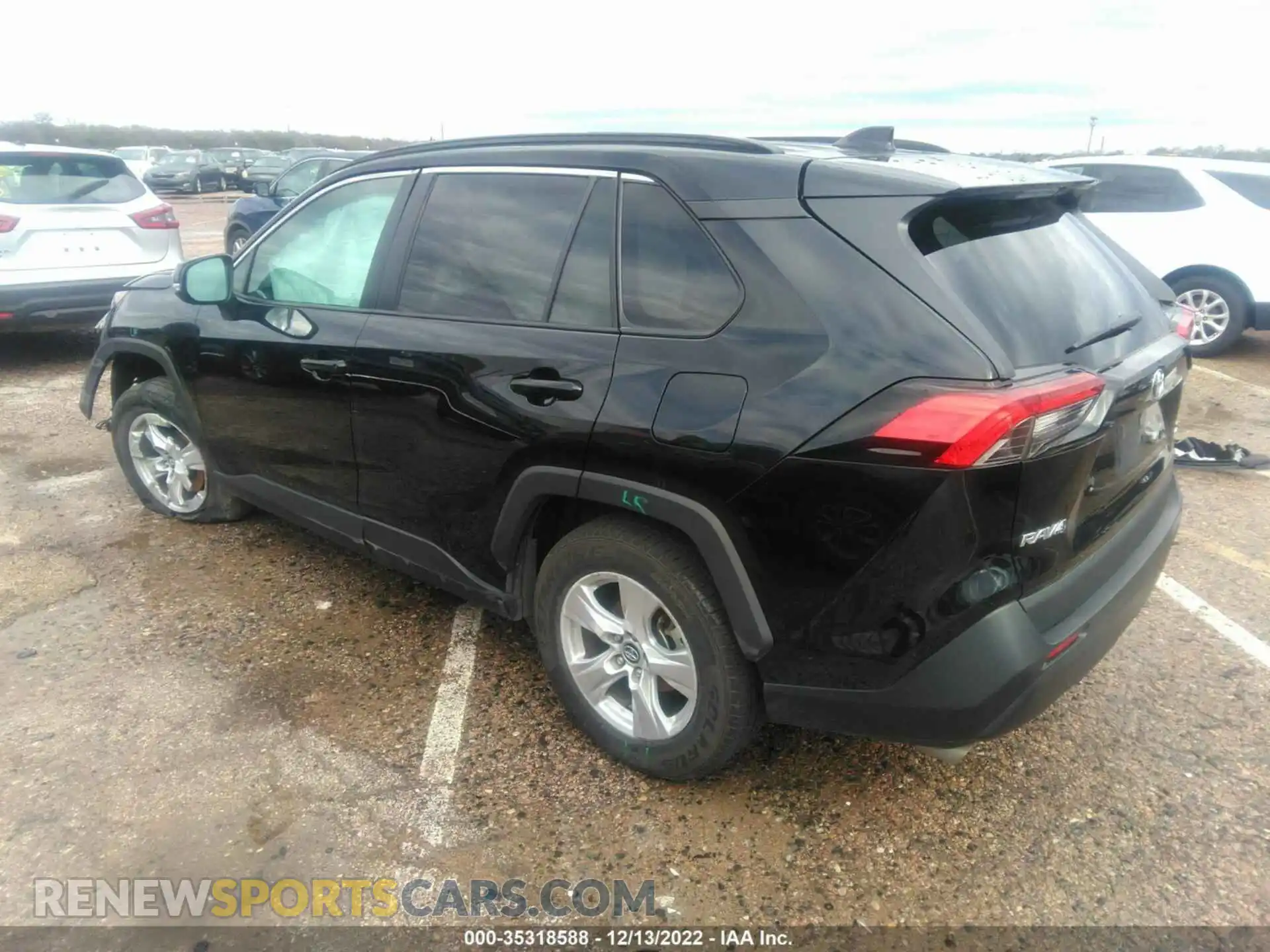 3 Photograph of a damaged car 2T3W1RFVXMW120095 TOYOTA RAV4 2021