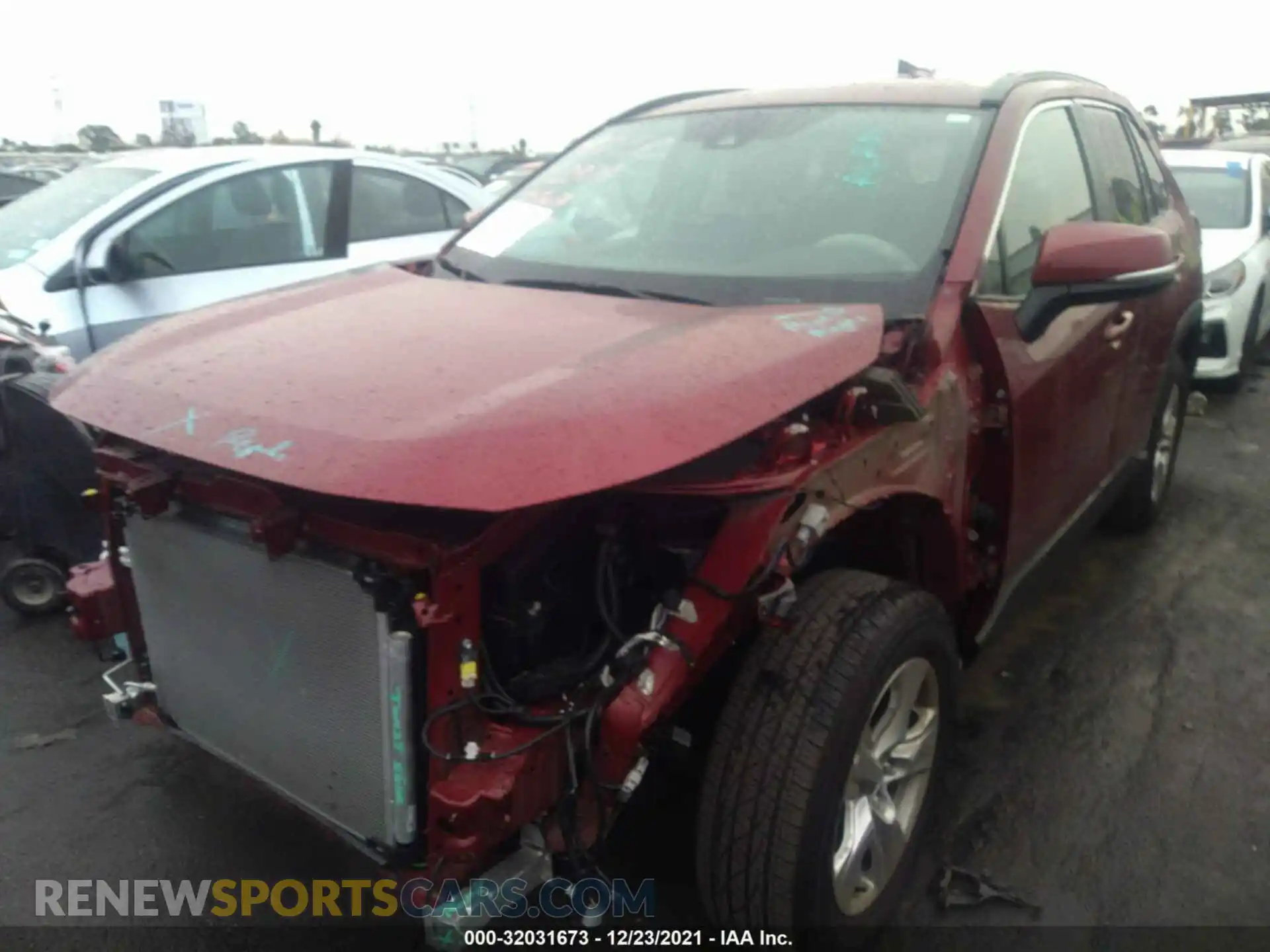 2 Photograph of a damaged car 2T3W1RFVXMW124051 TOYOTA RAV4 2021