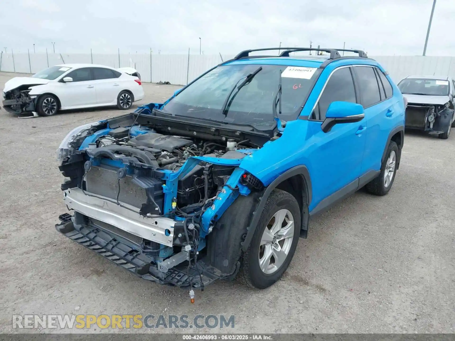 2 Photograph of a damaged car 2T3W1RFVXMW165120 TOYOTA RAV4 2021