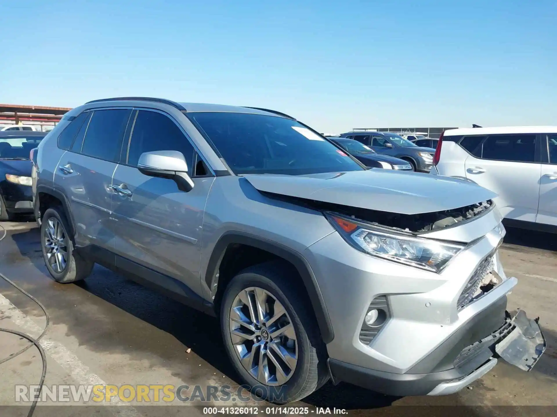 1 Photograph of a damaged car 2T3Y1RFV0MW180928 TOYOTA RAV4 2021