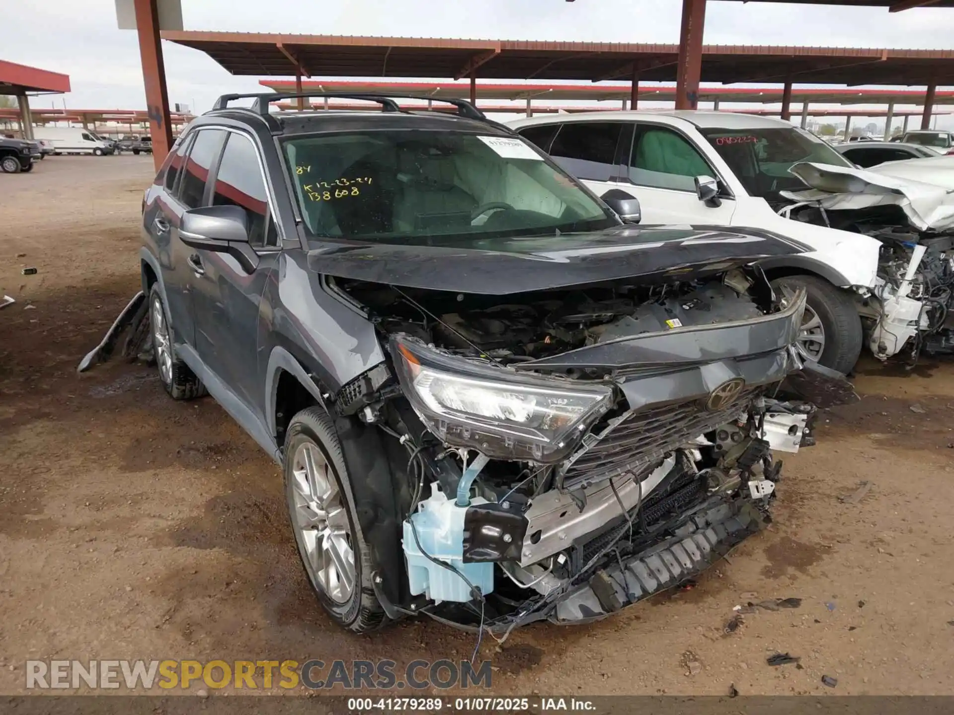 1 Photograph of a damaged car 2T3Y1RFV1MC138608 TOYOTA RAV4 2021