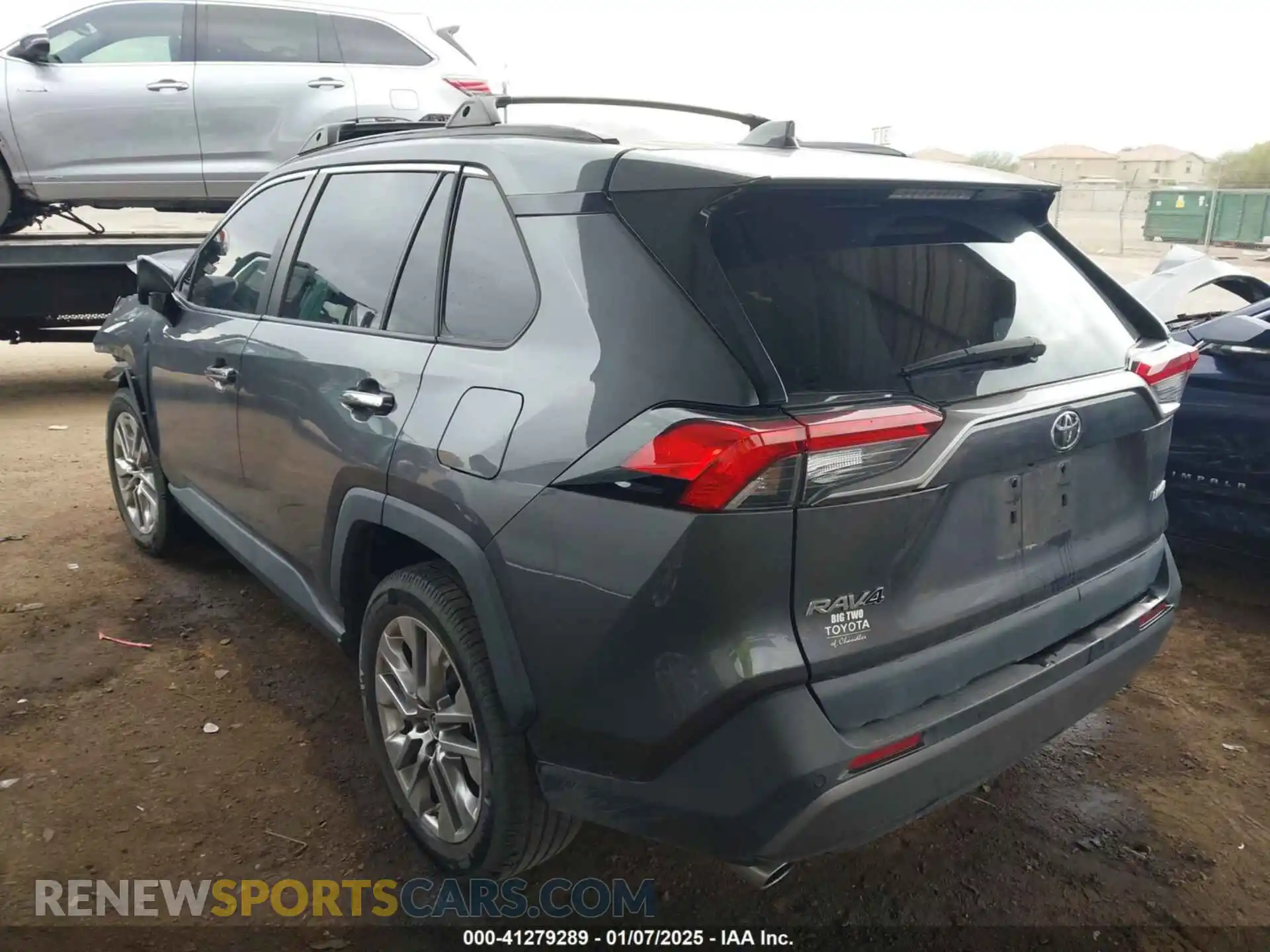 3 Photograph of a damaged car 2T3Y1RFV1MC138608 TOYOTA RAV4 2021
