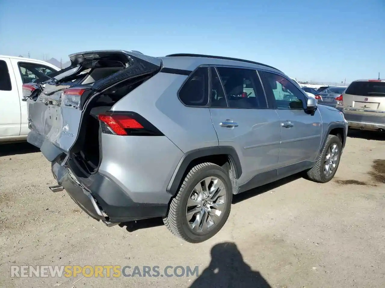 3 Photograph of a damaged car 2T3Y1RFV7MC116659 TOYOTA RAV4 2021