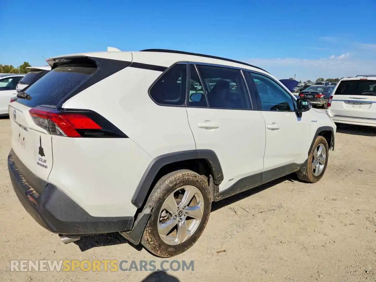 3 Photograph of a damaged car 4T3B6RFV0MU044550 TOYOTA RAV4 2021