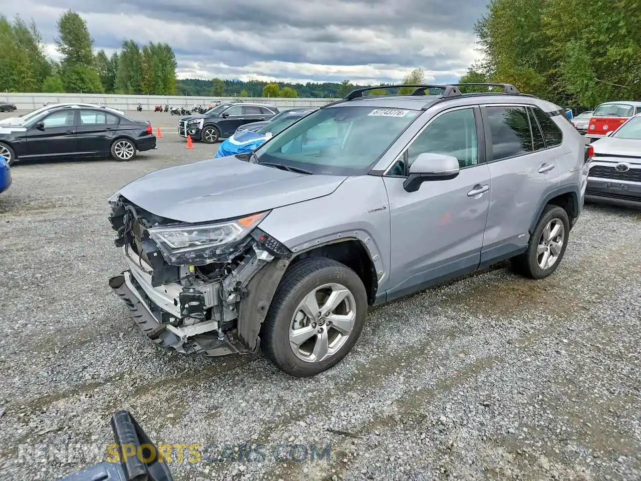 1 Photograph of a damaged car 4T3B6RFV1MU031712 TOYOTA RAV4 2021