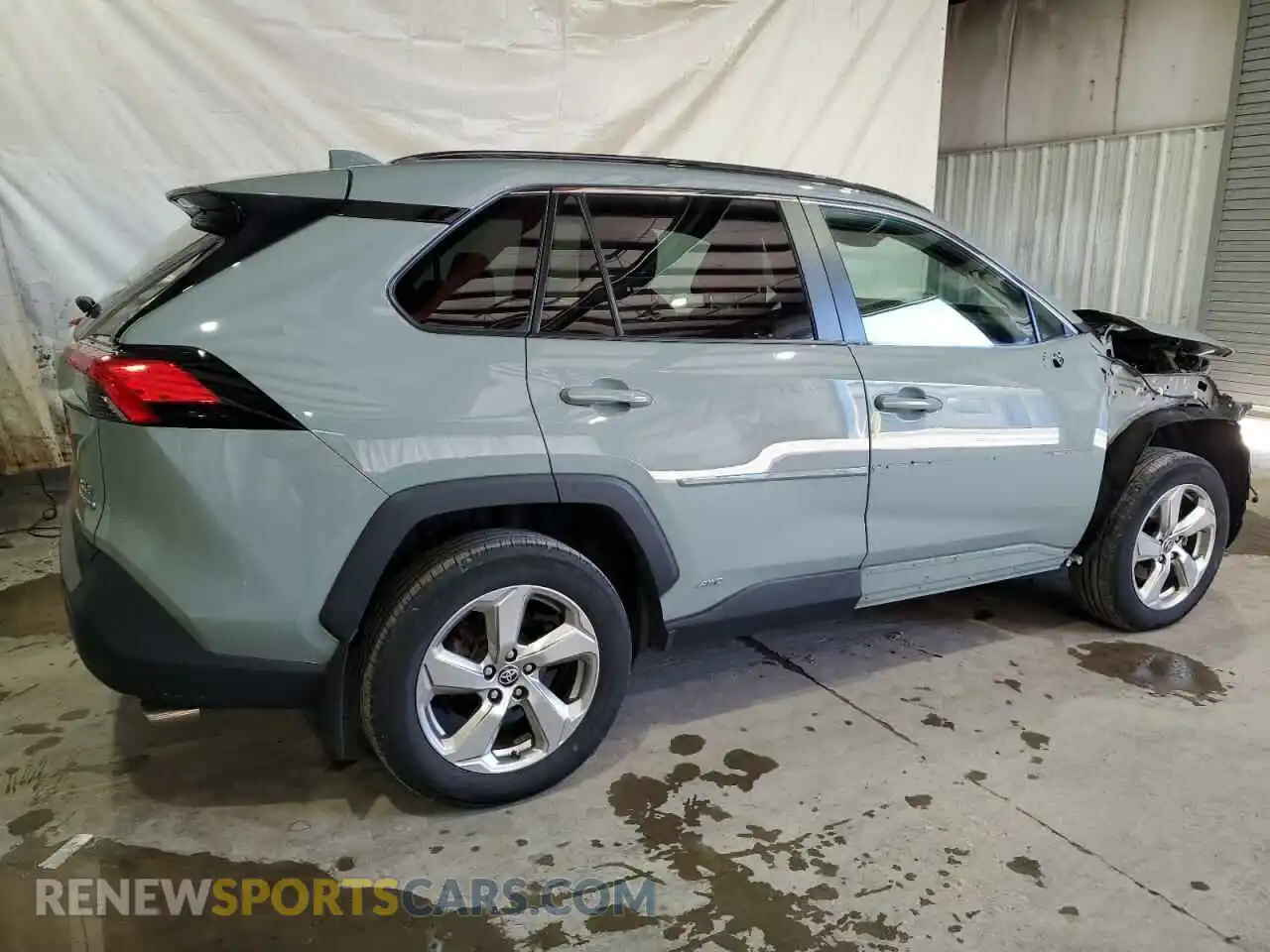 3 Photograph of a damaged car 4T3B6RFV1MU034741 TOYOTA RAV4 2021