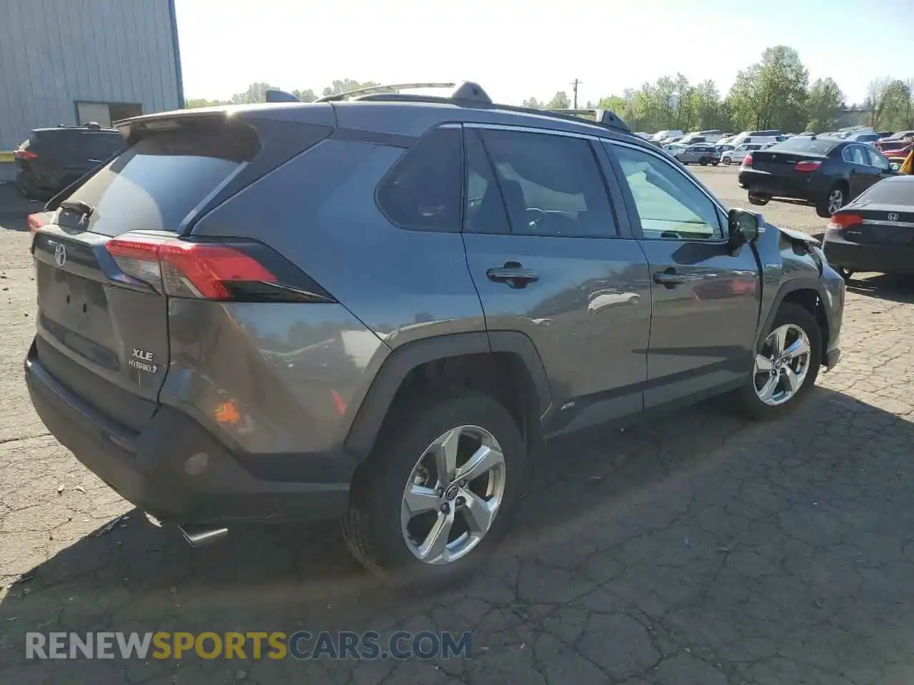 3 Photograph of a damaged car 4T3B6RFV1MU042547 TOYOTA RAV4 2021
